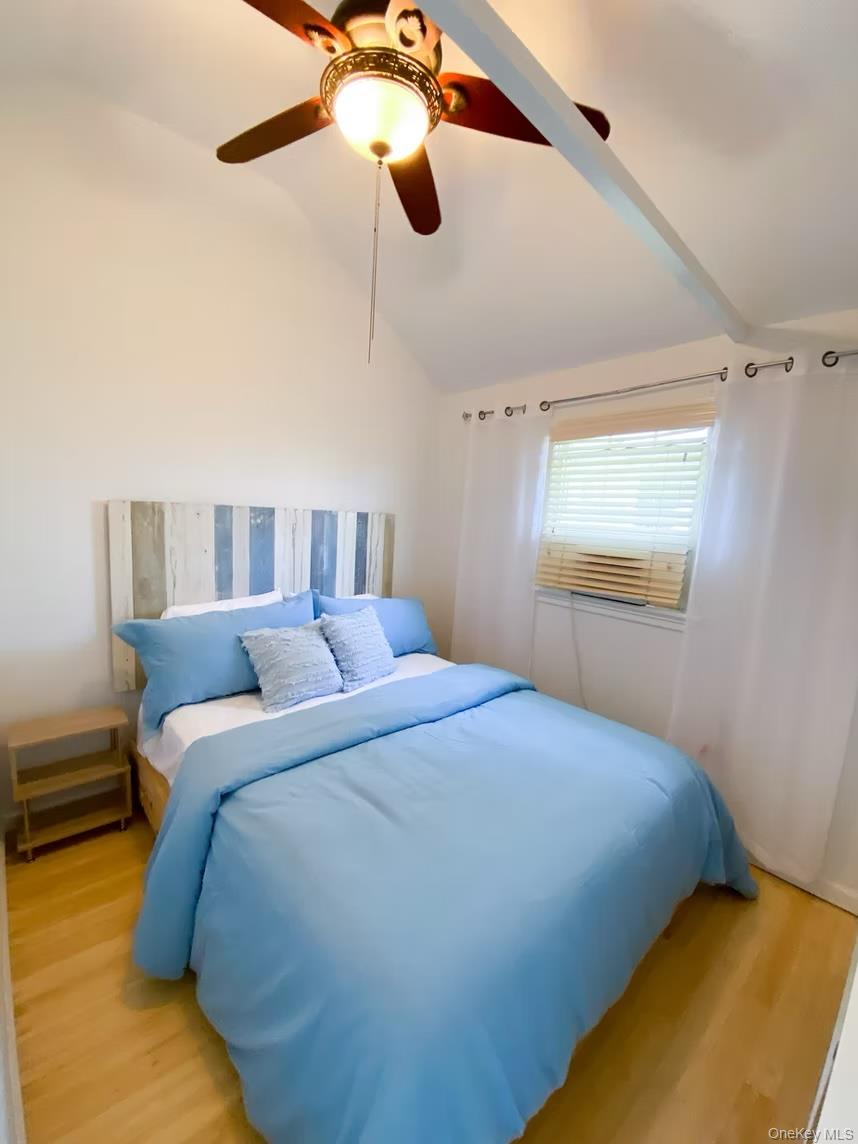 298 Cottage Walk Property Photo 10
