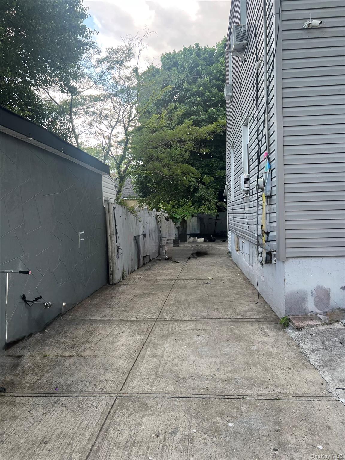 11558 147th Street Property Photo 9