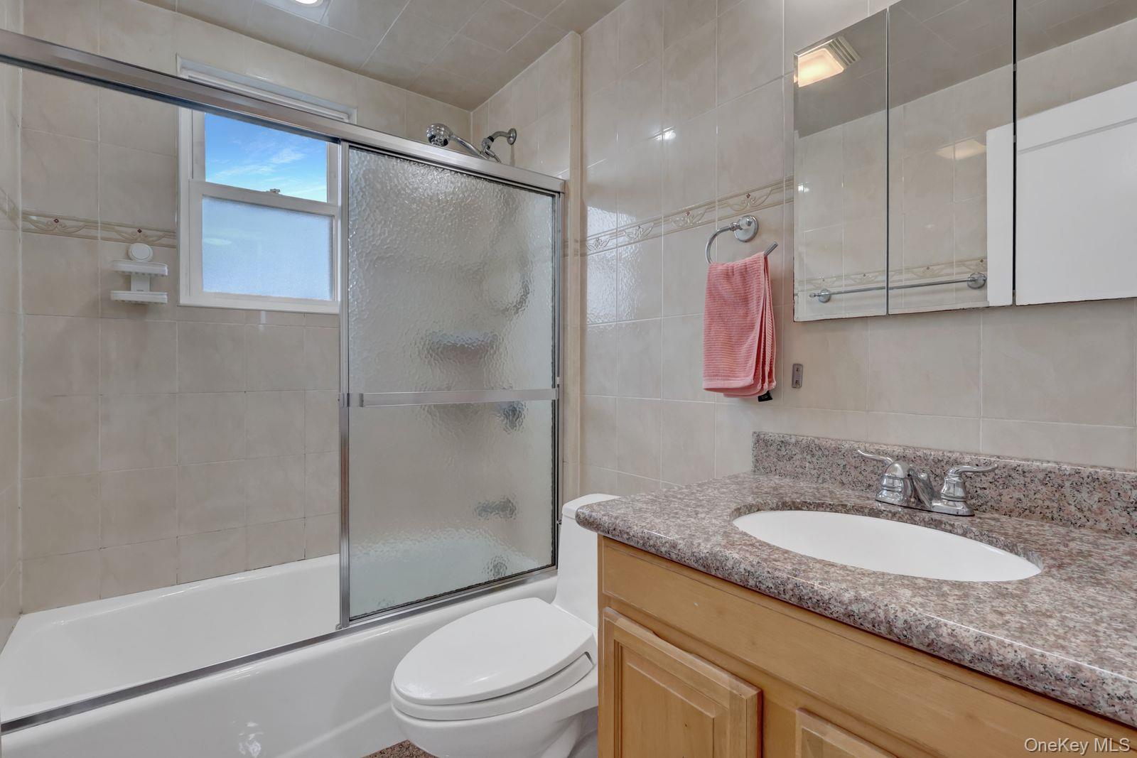 8415 259th Street Property Photo 6