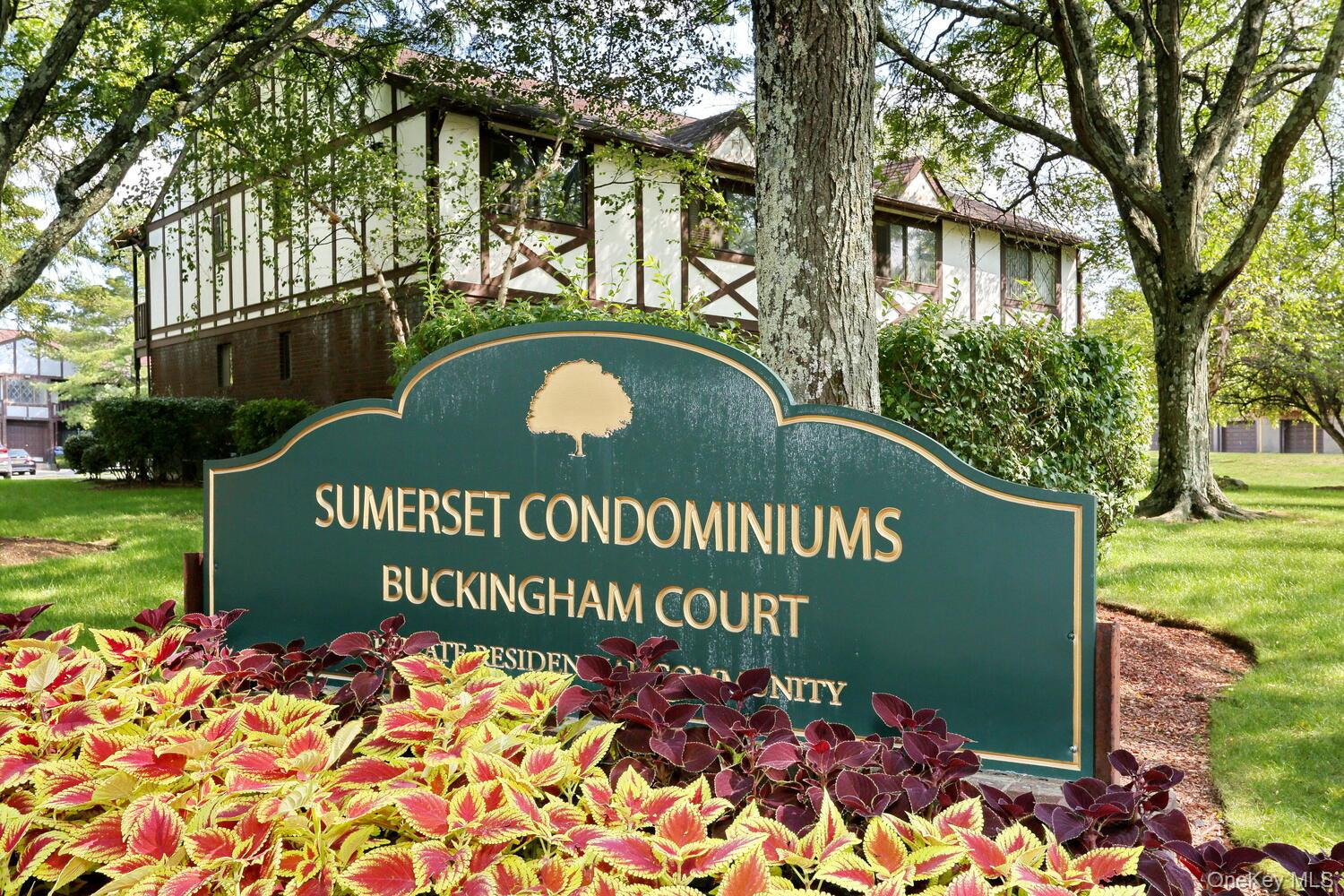 65 Buckingham Court Property Photo 1