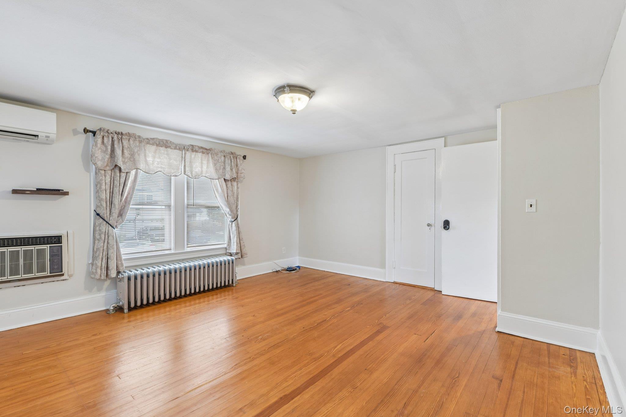 2097 Washington Avenue Property Photo 20