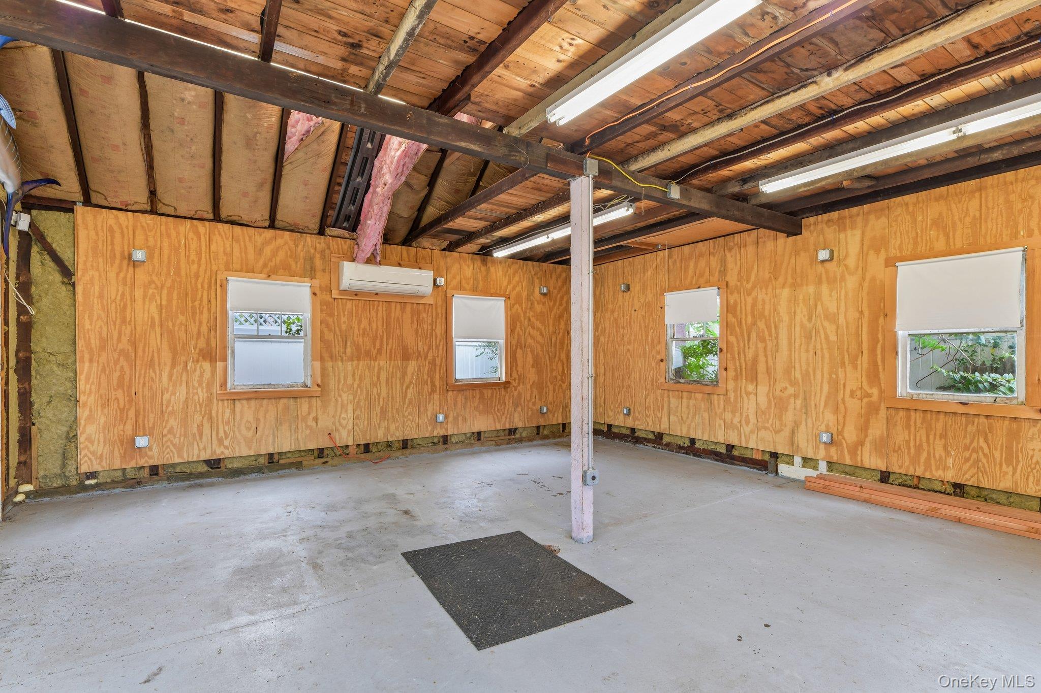 2097 Washington Avenue Property Photo 30