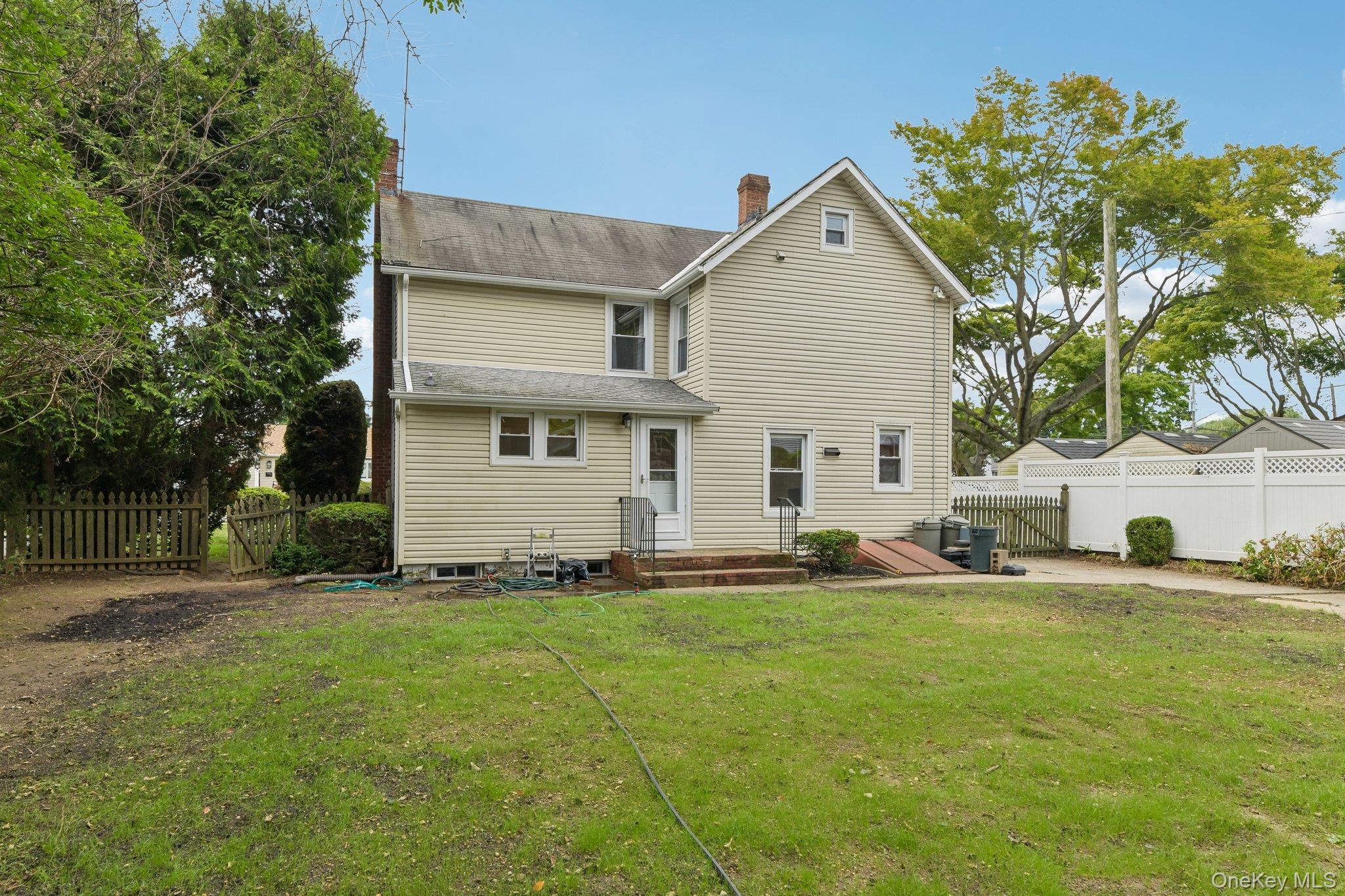 2097 Washington Avenue Property Photo 35