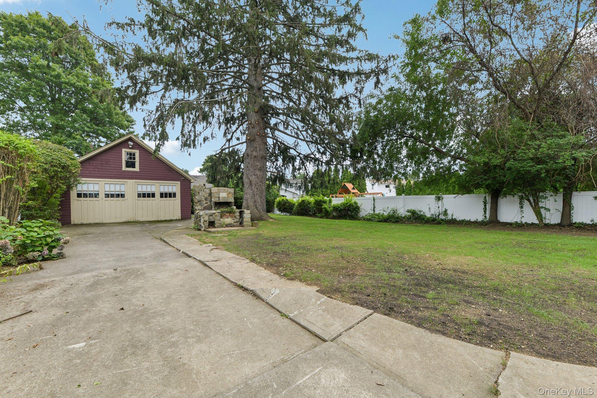 2097 Washington Avenue Property Photo 37