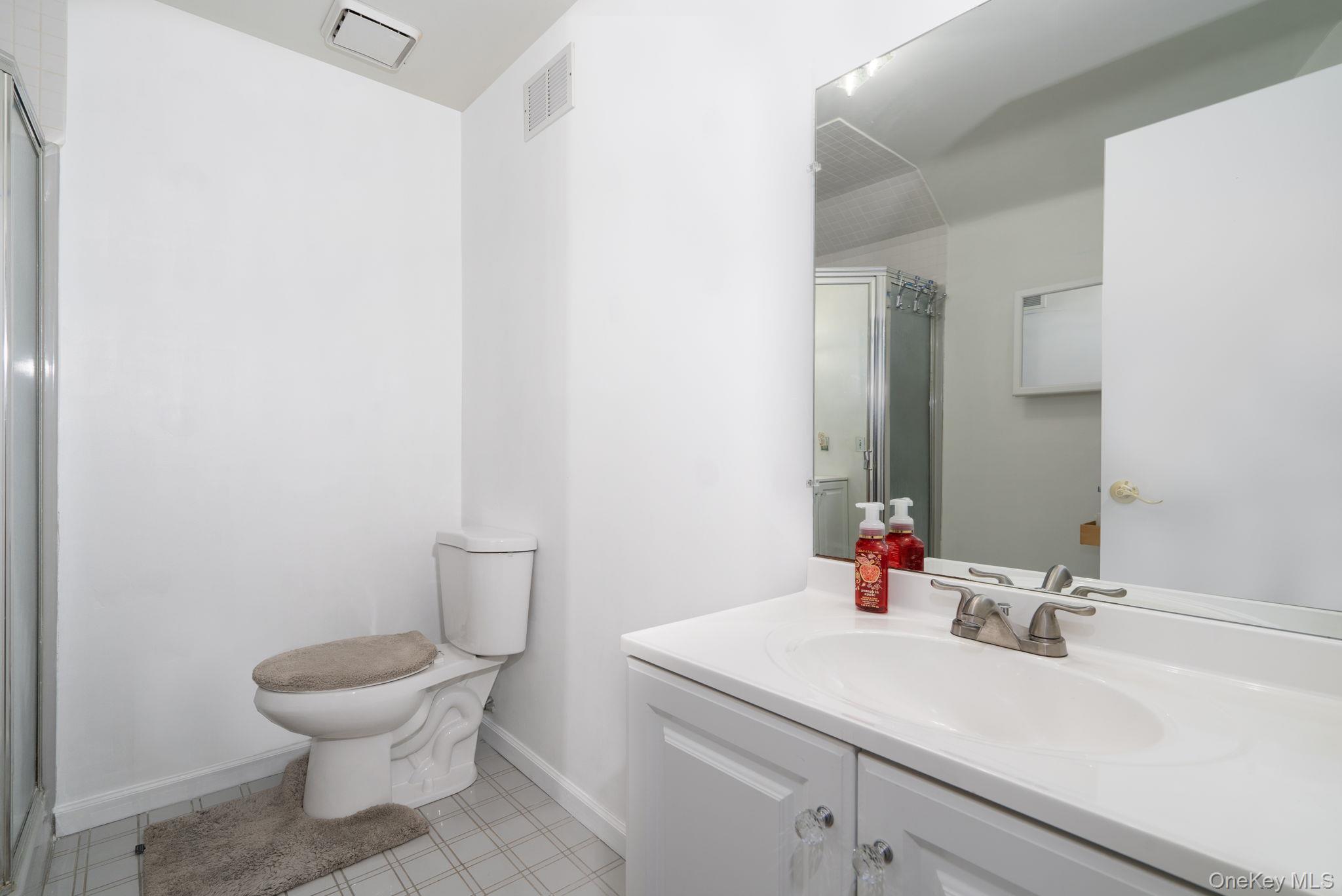 205 Ramapo Road H Property Photo 22
