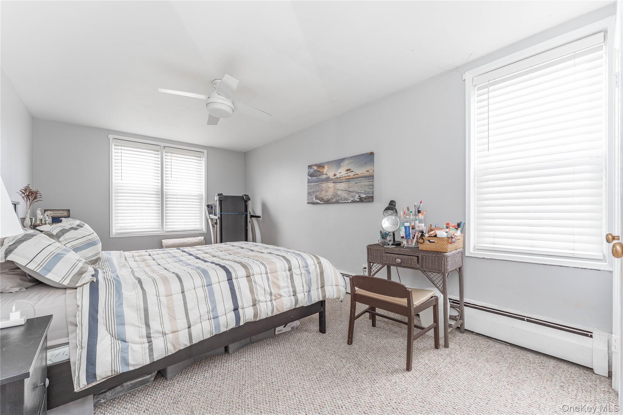 60 Hempstead Avenue 2k Property Photo 8