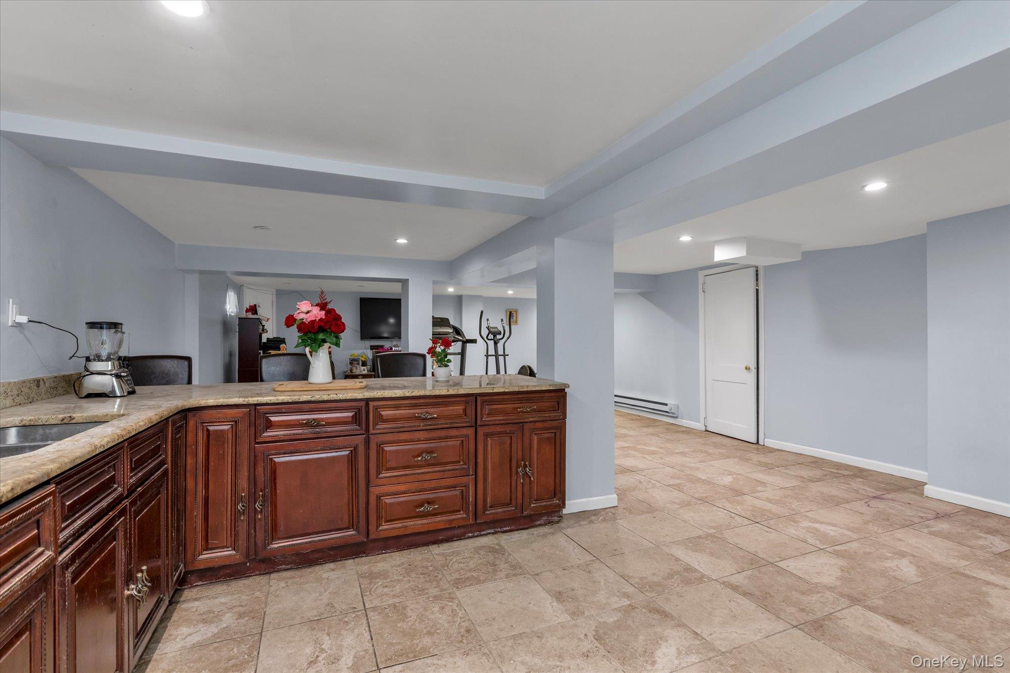 112 Ann Street Property Photo 20