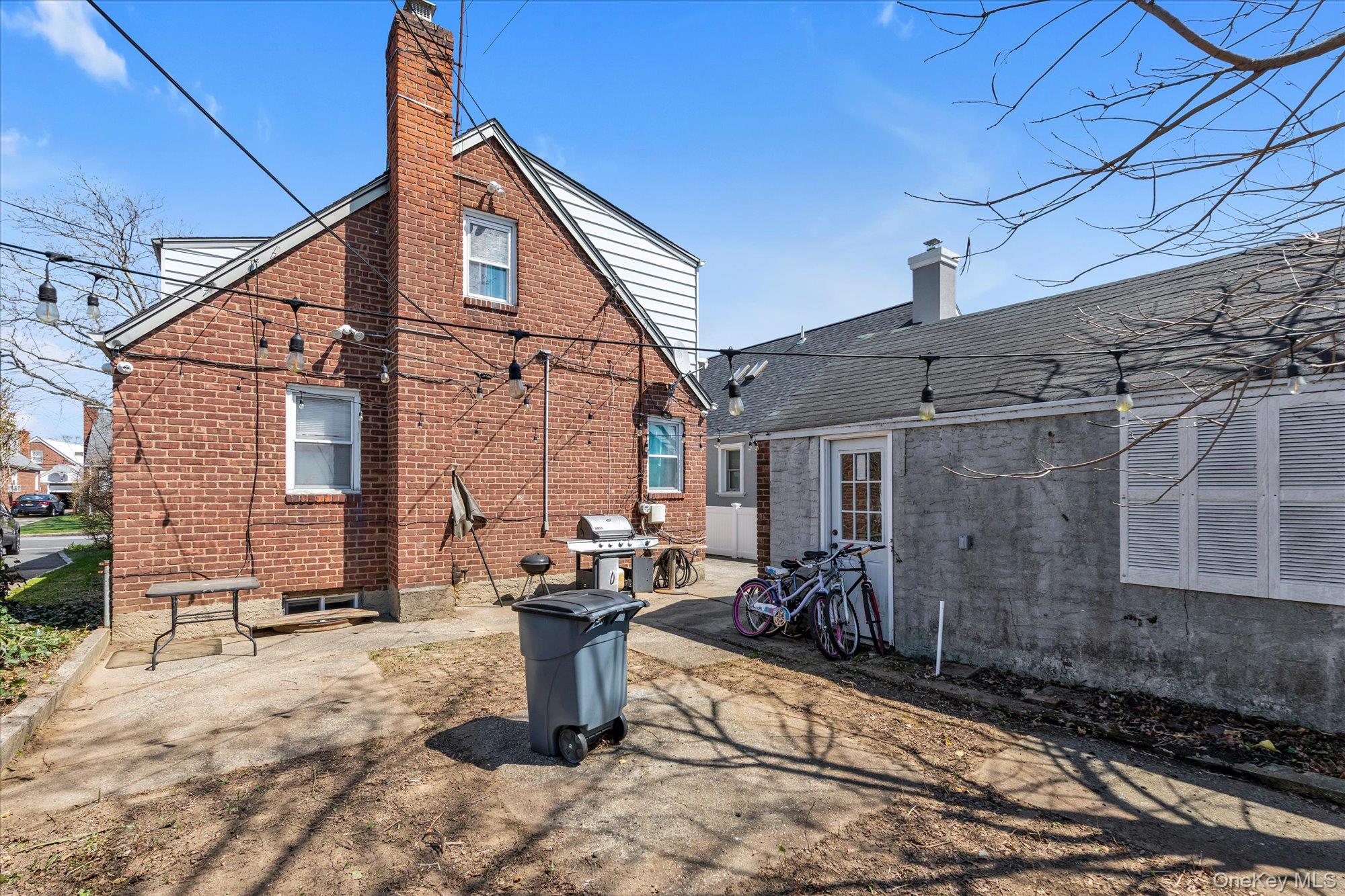 112 Ann Street Property Photo 21