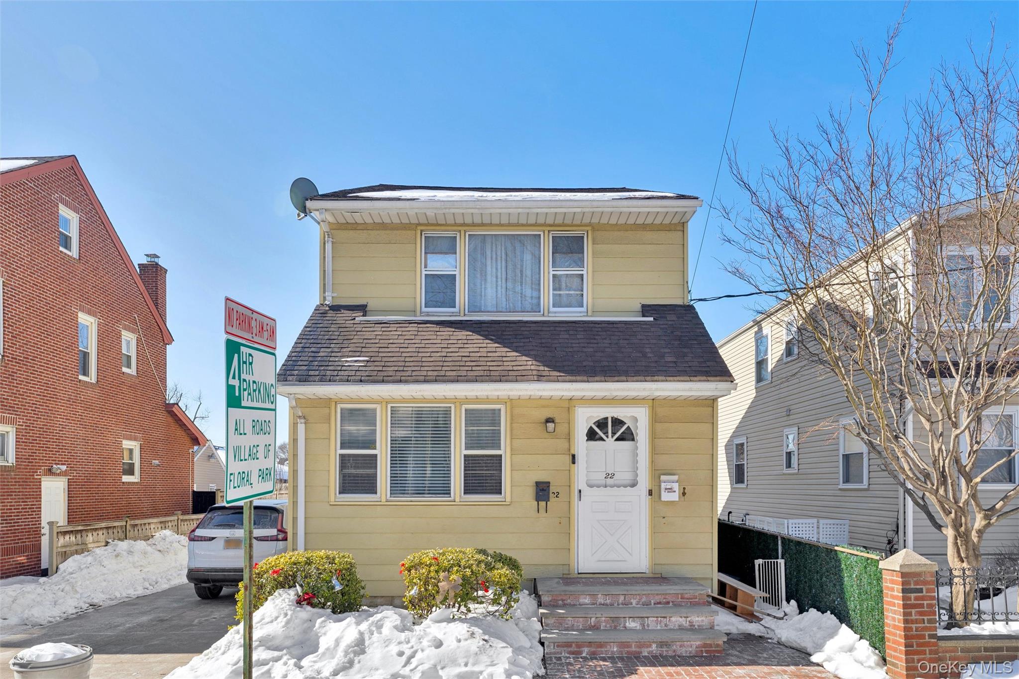 22 Brokaw Avenue Property Photo 3