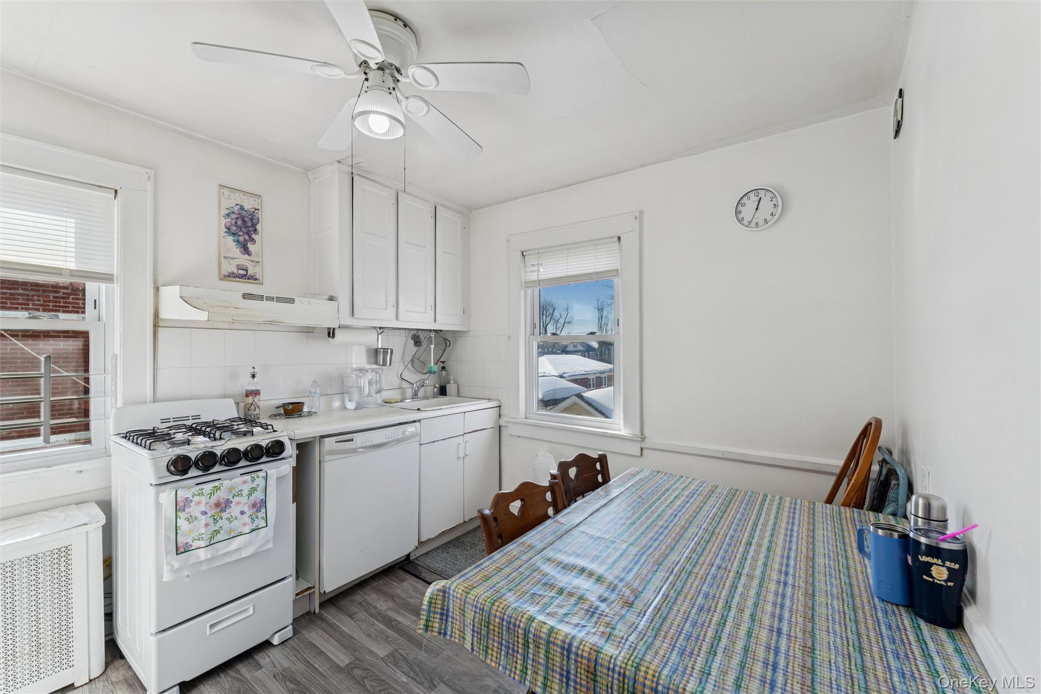 22 Brokaw Avenue Property Photo 8
