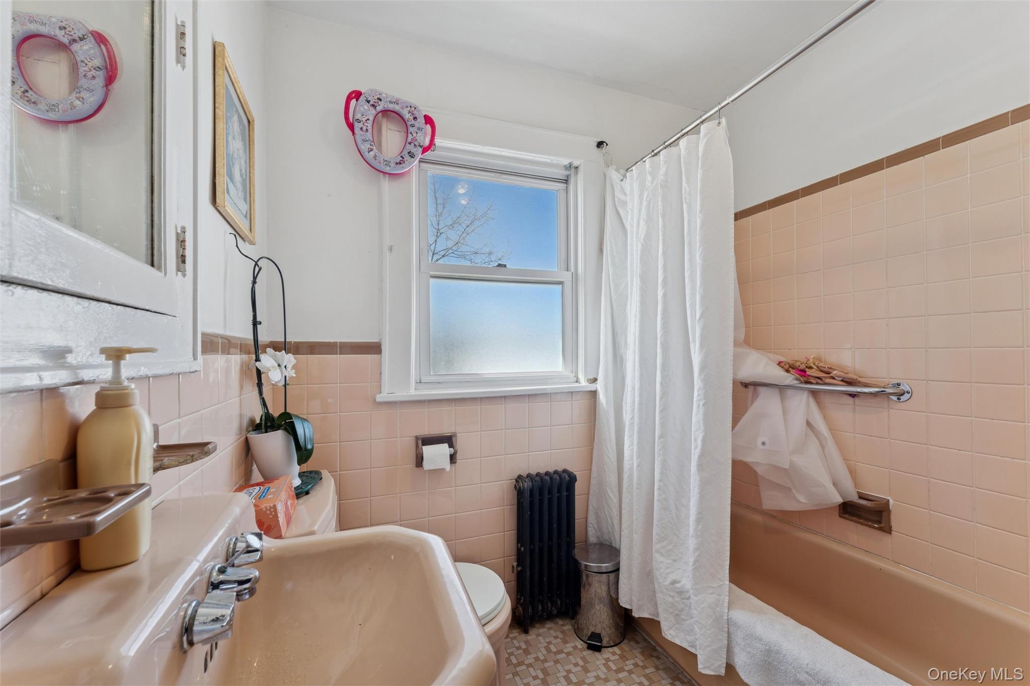 22 Brokaw Avenue Property Photo 14