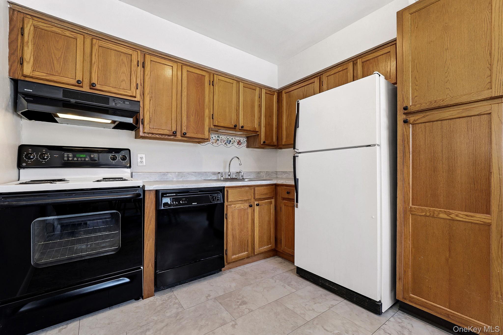 57 Manor Drive 57 Property Photo 13