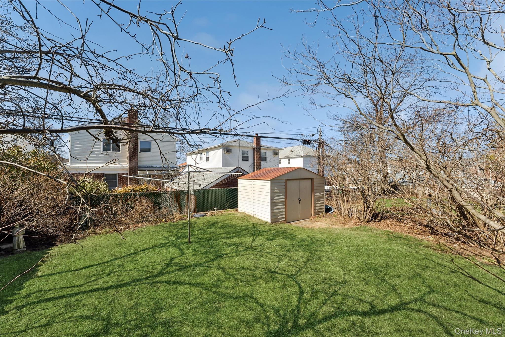 6912 Cloverdale Boulevard Property Photo 7