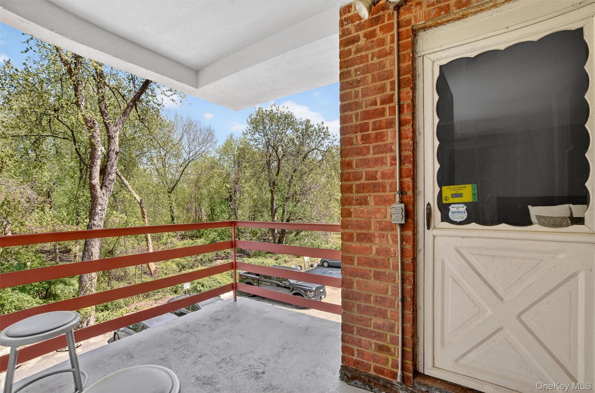 1111 Midland Avenue 1b Property Photo 15