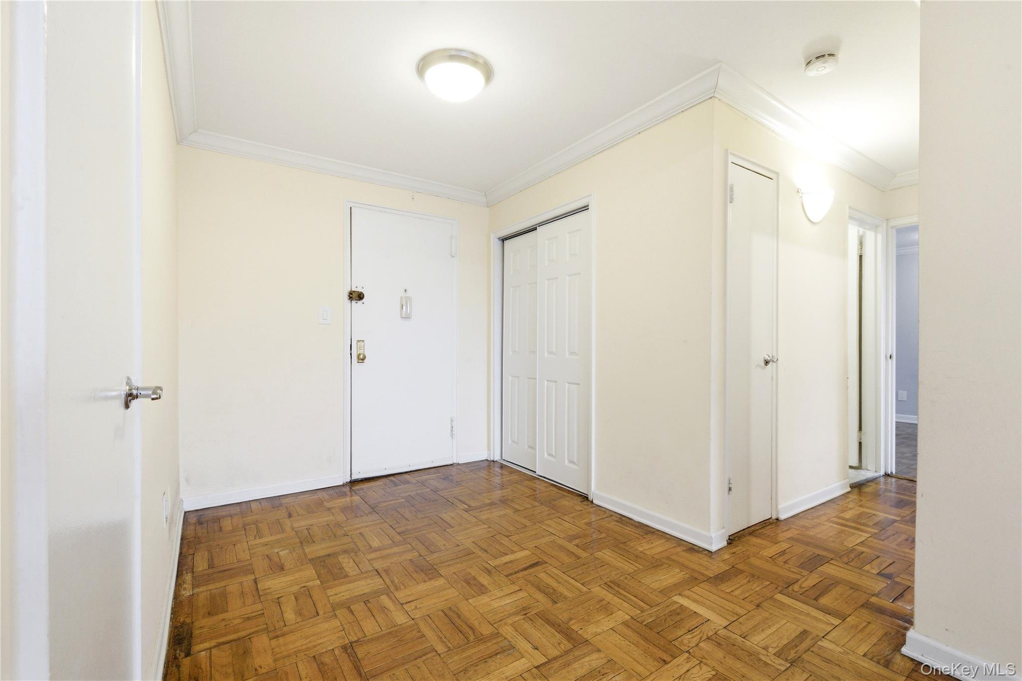 67-50 Thornton Place 1f Property Photo 8