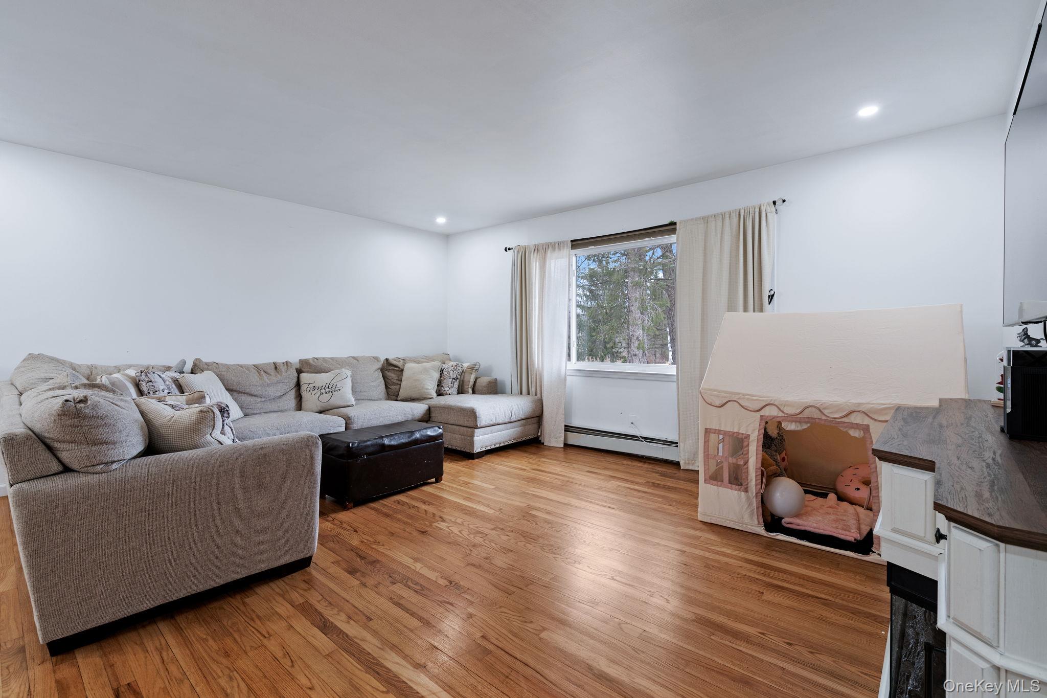 41 Rutledge Avenue Property Photo 3
