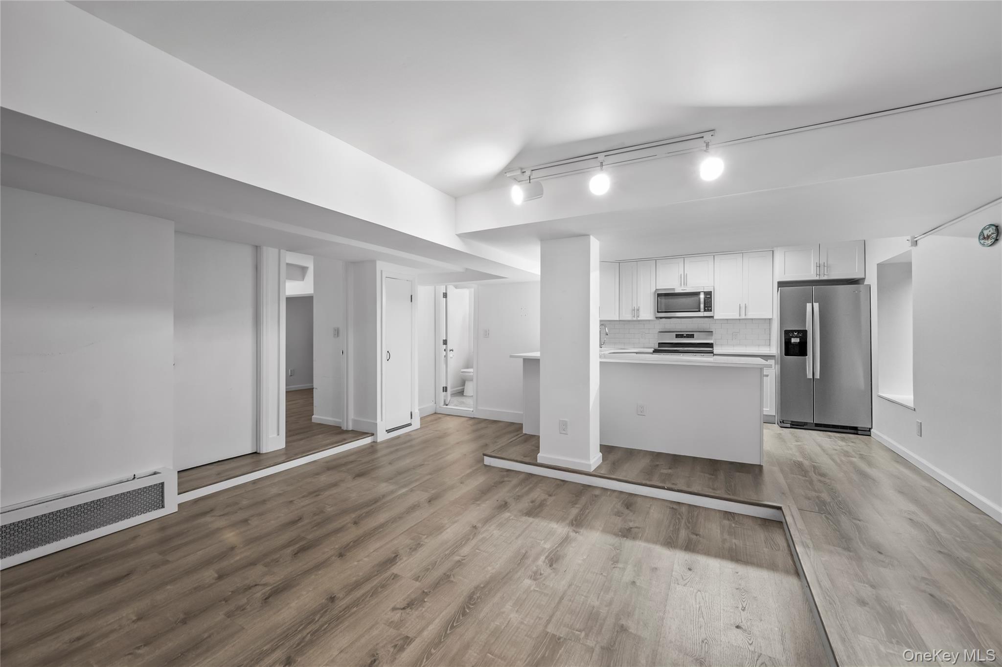1440 Boston Post Road 8k Property Photo 8