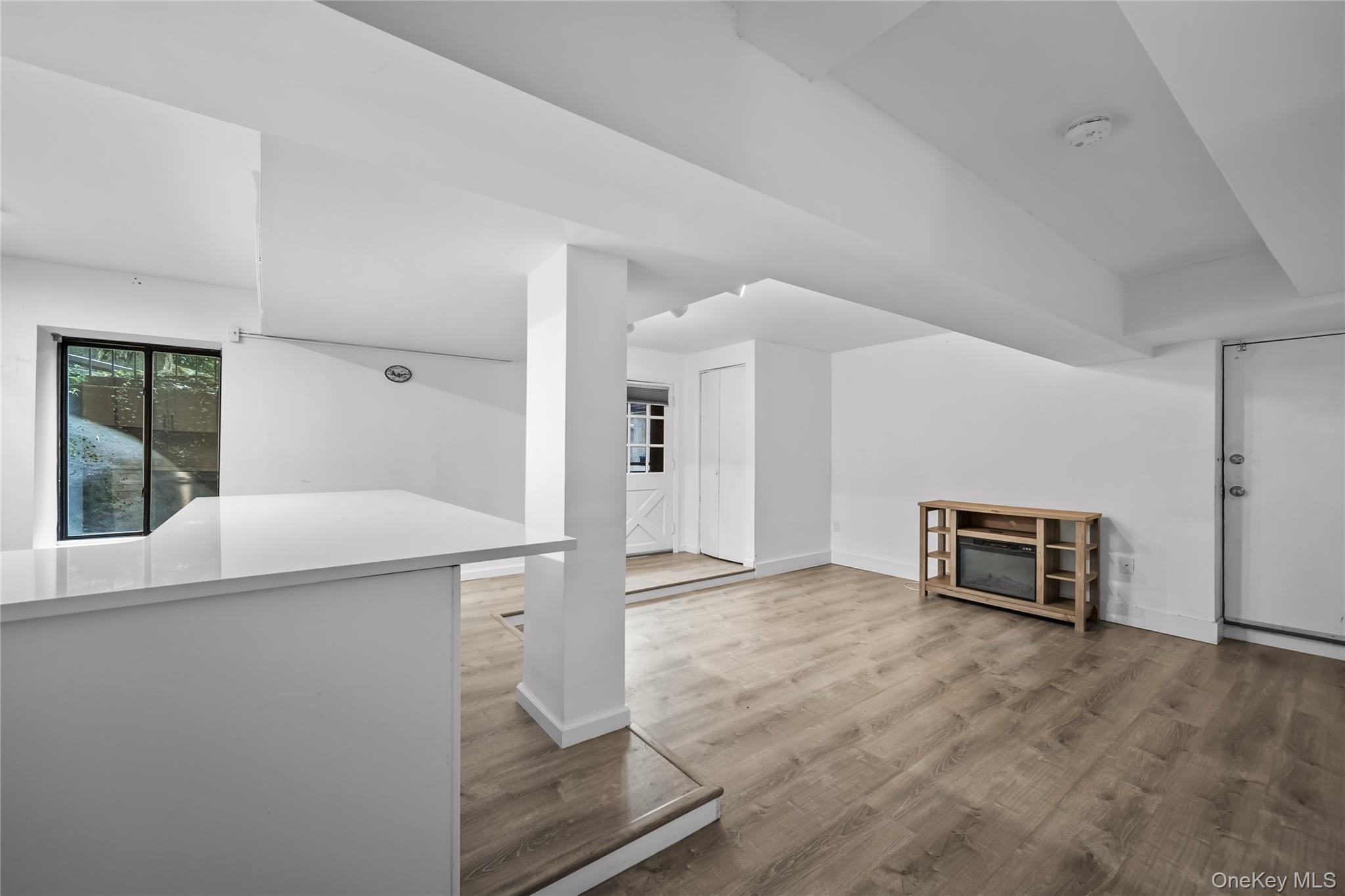 1440 Boston Post Road 8k Property Photo 10