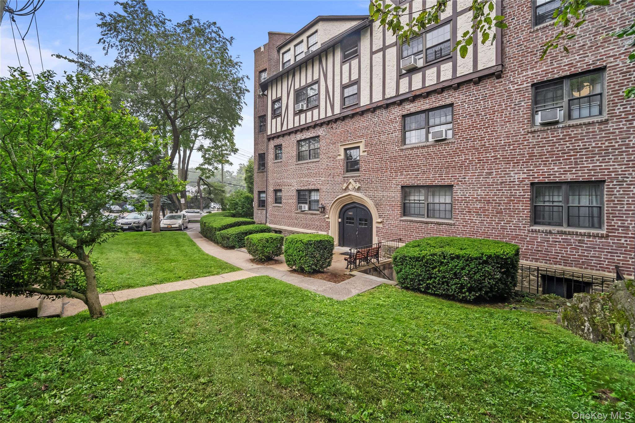 1440 Boston Post Road 8k Property Photo 18