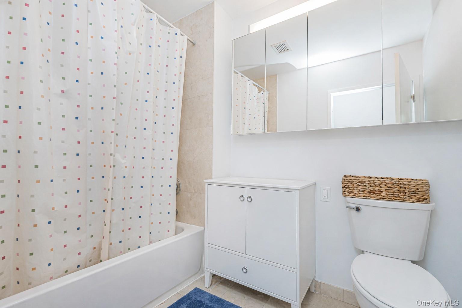 50 Oceana Drive 8d Property Photo 11