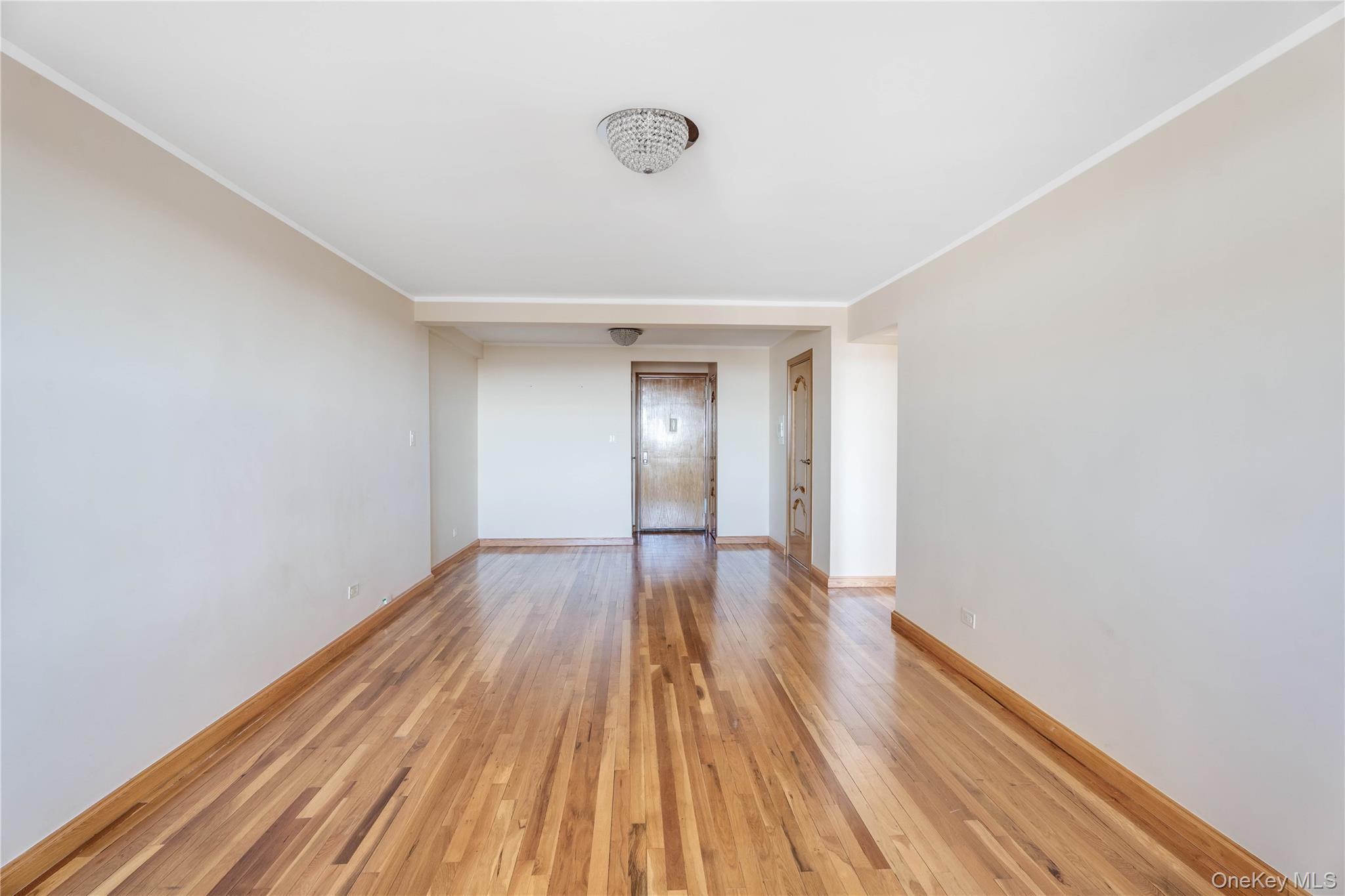 2711 Avenue X 6d Property Photo 3