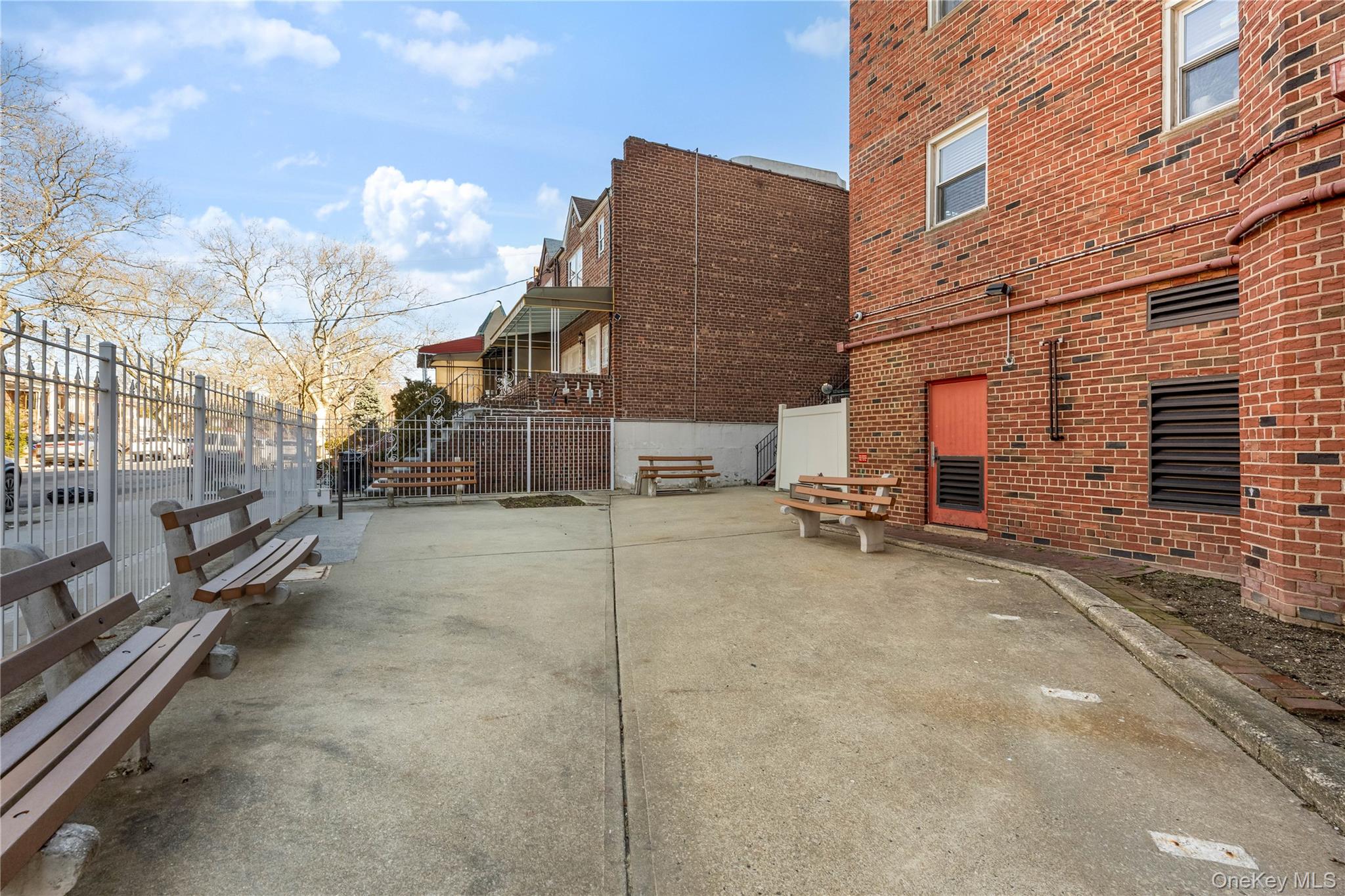 2711 Avenue X 6d Property Photo 13