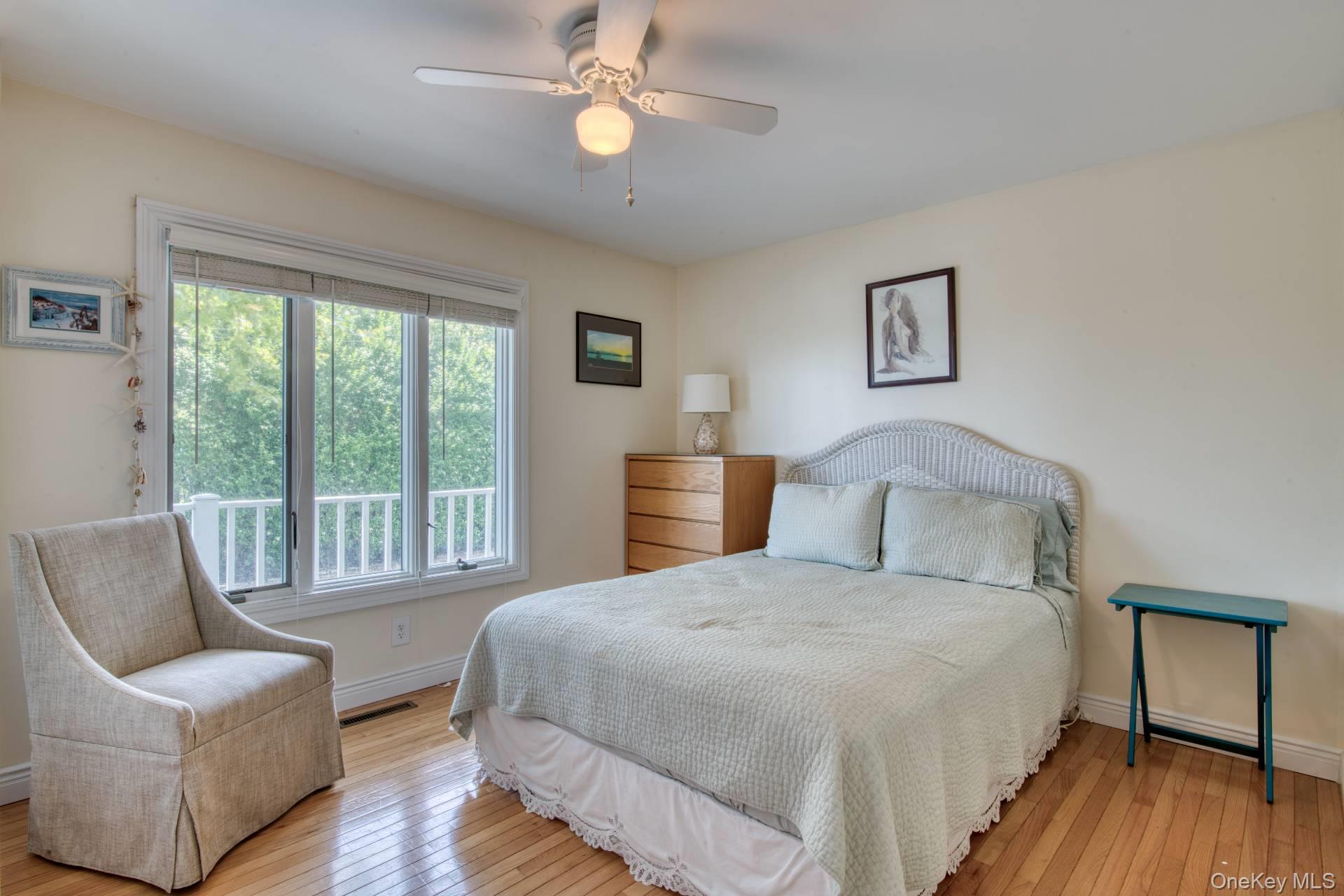 2 Bayside Avenue Property Photo 6