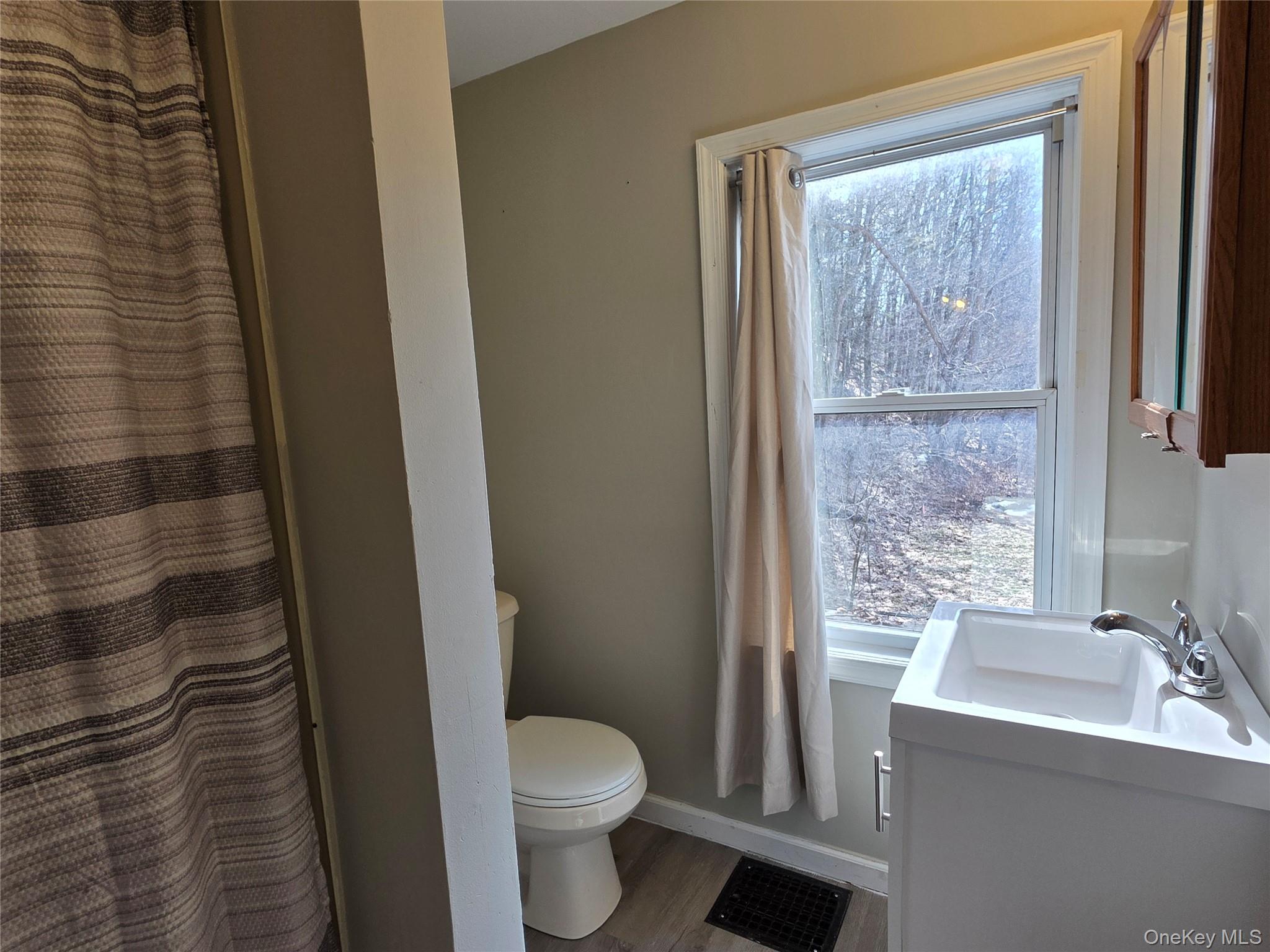 11708 Ny 97 Property Photo 5