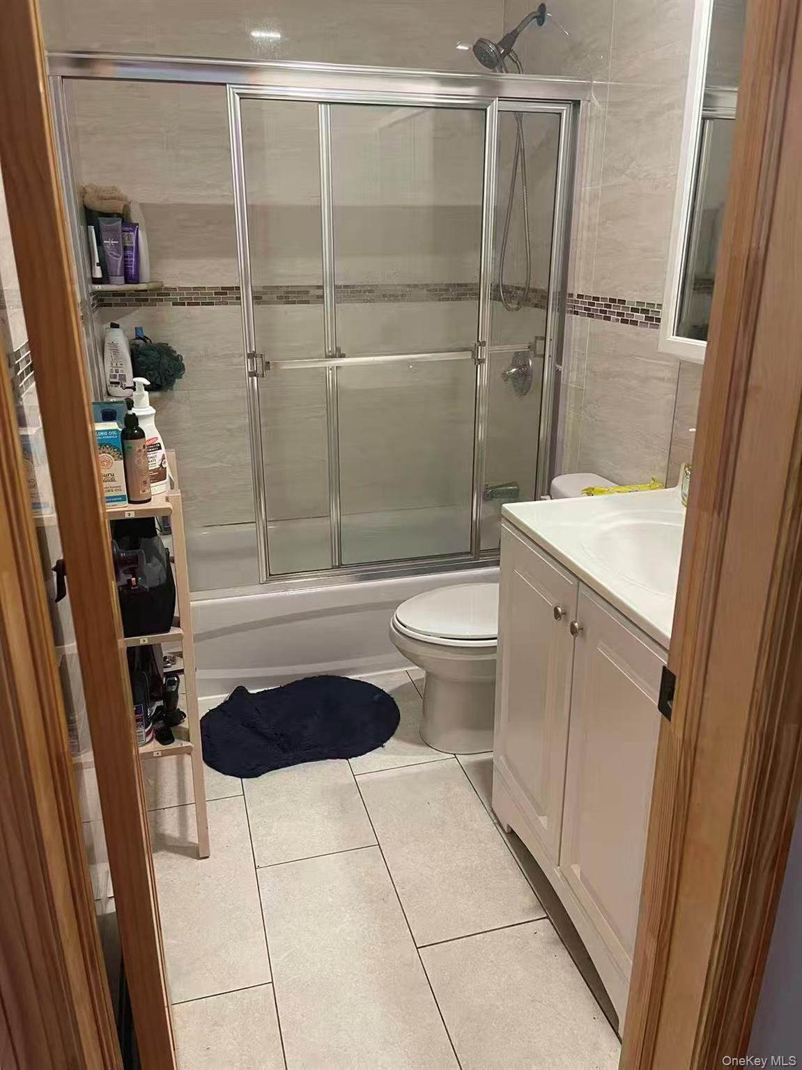 66 Moore Street Property Photo 2