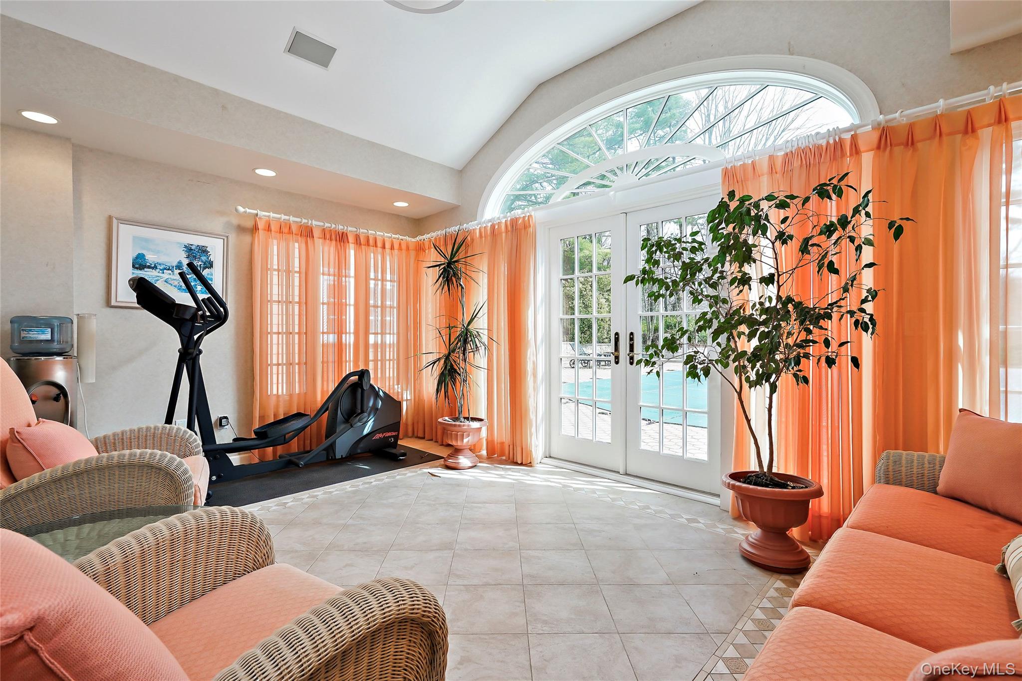 10 Hill Road Property Photo 18
