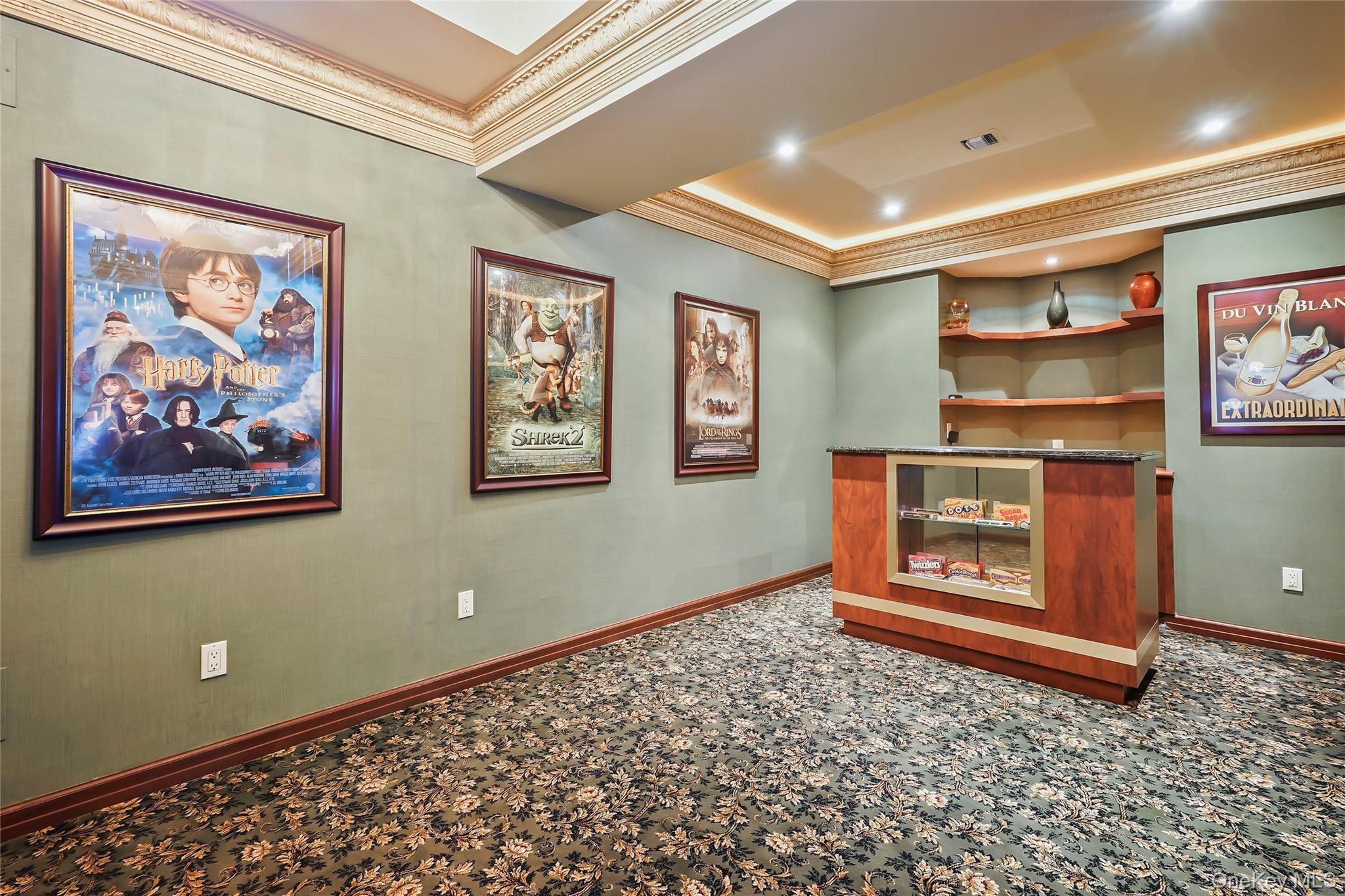 10 Hill Road Property Photo 34