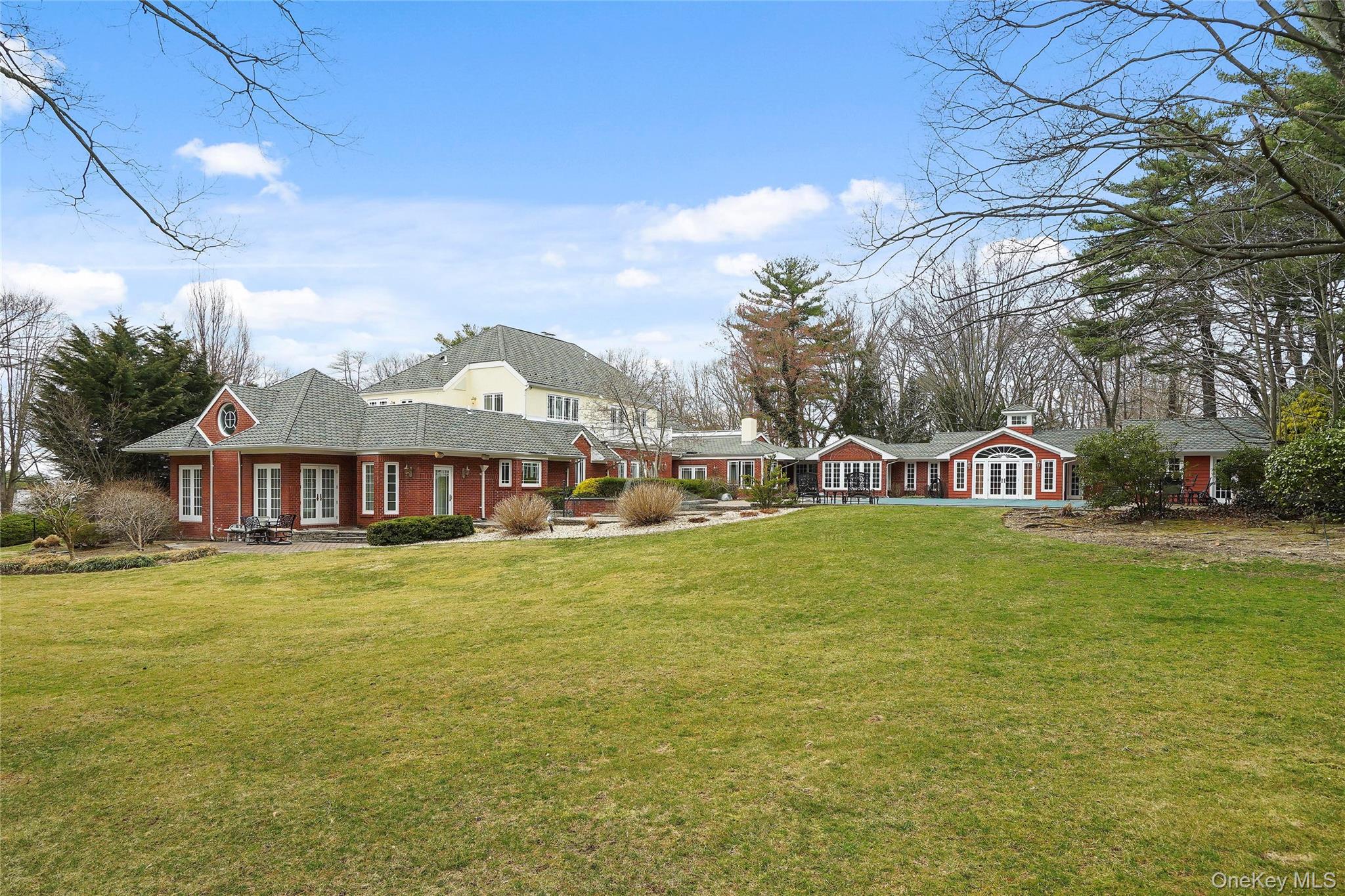 10 Hill Road Property Photo 39
