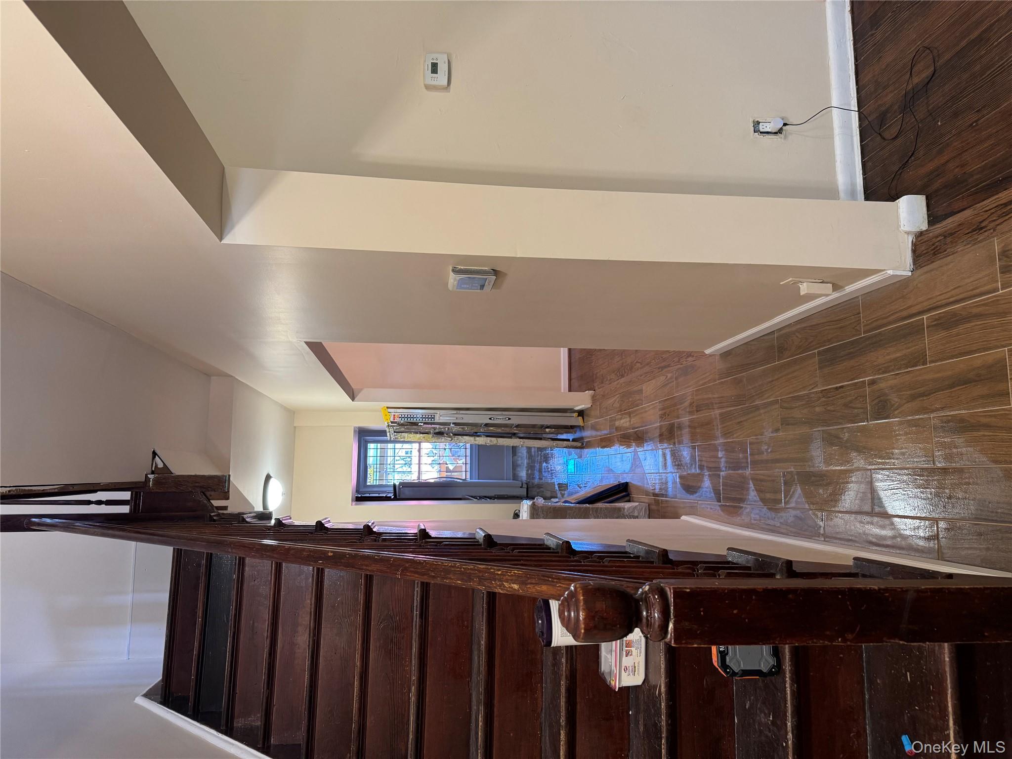 776 Hewitt Property Photo 13