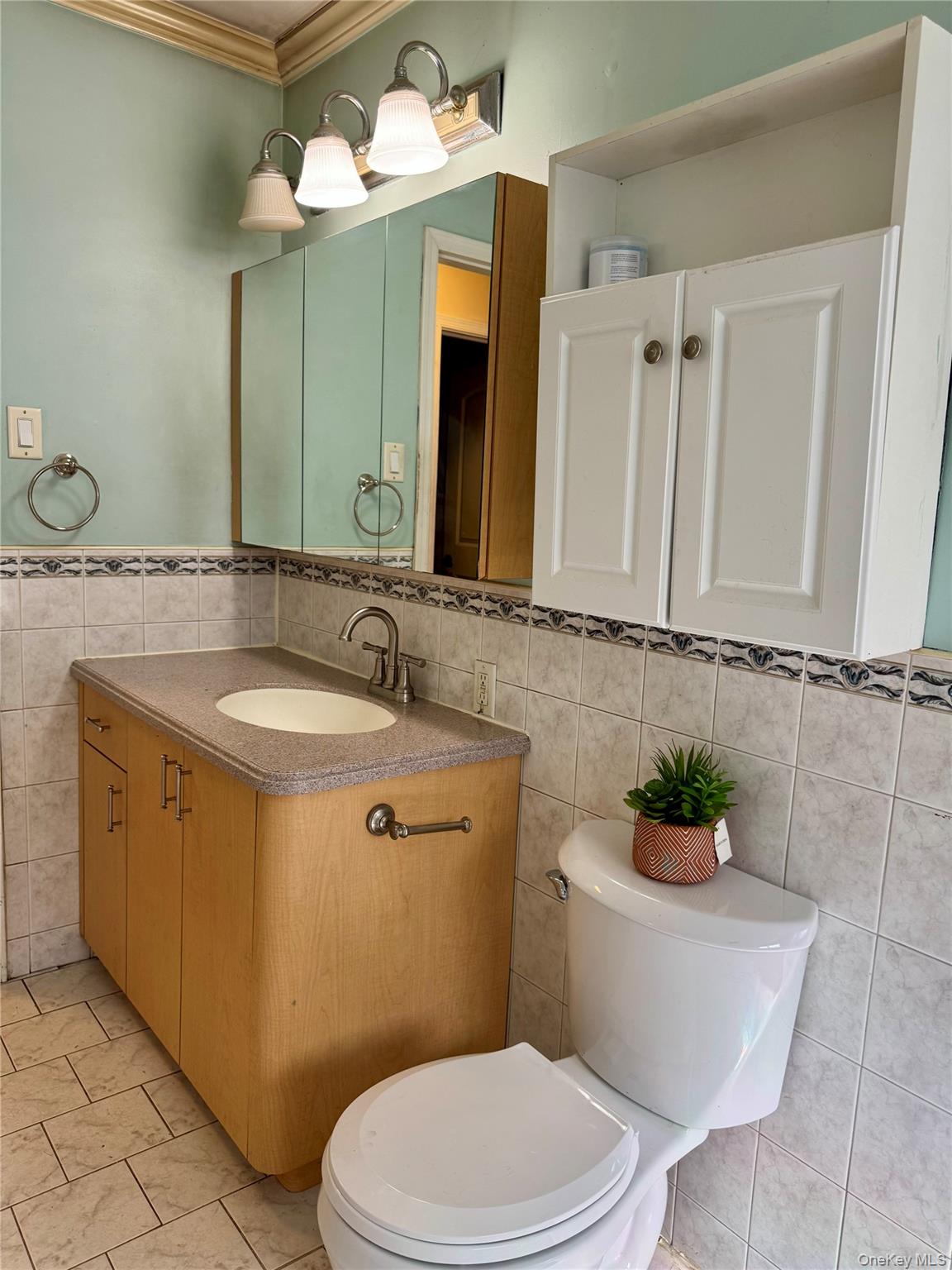 1081 Bay Shore Avenue Property Photo 16