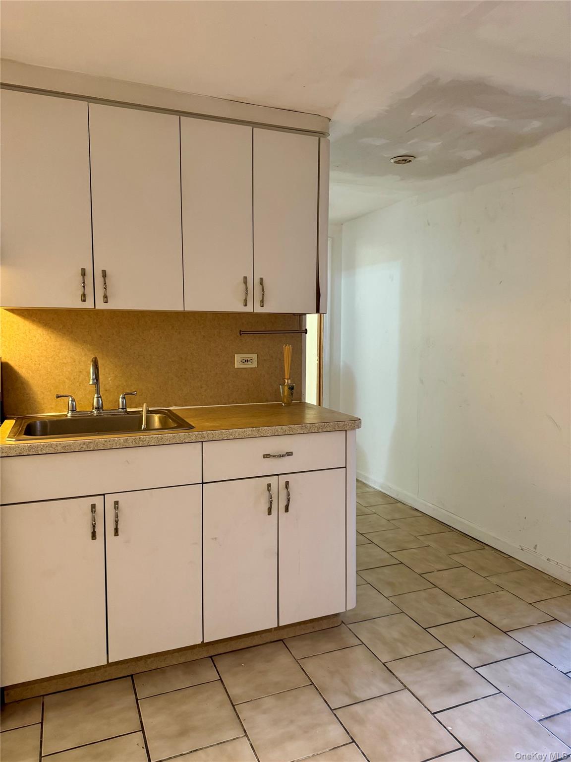 1081 Bay Shore Avenue Property Photo 25