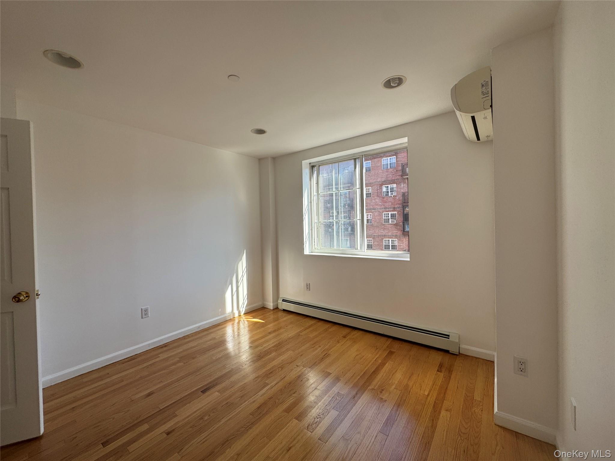 14105 Cherry Avenue 4d Property Photo 2