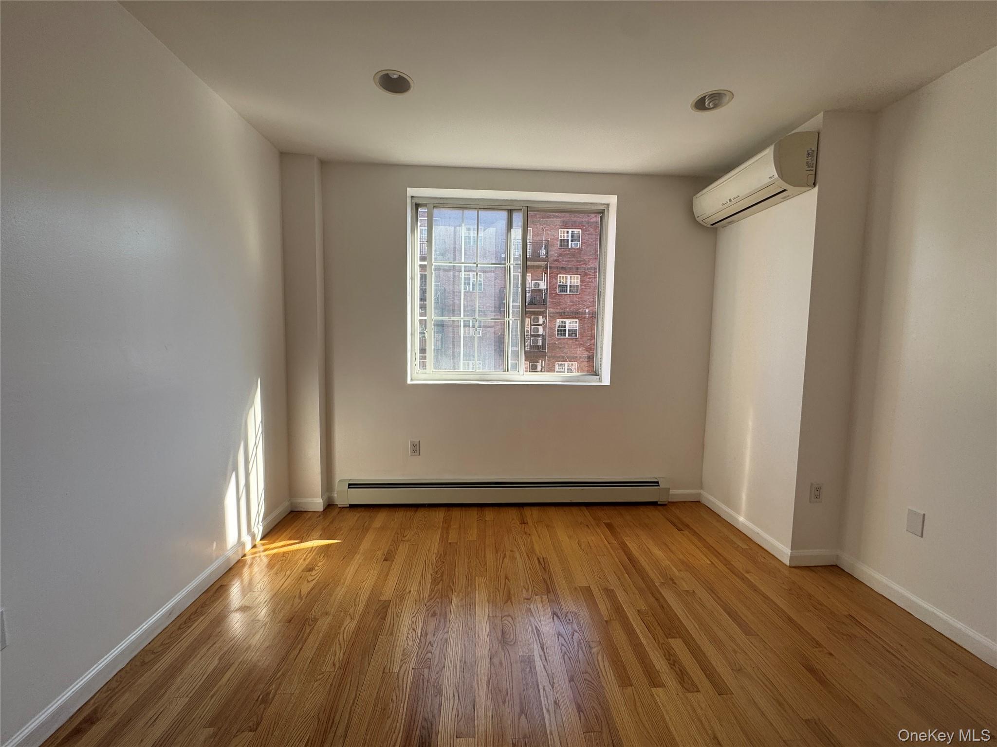 14105 Cherry Avenue 4d Property Photo 3