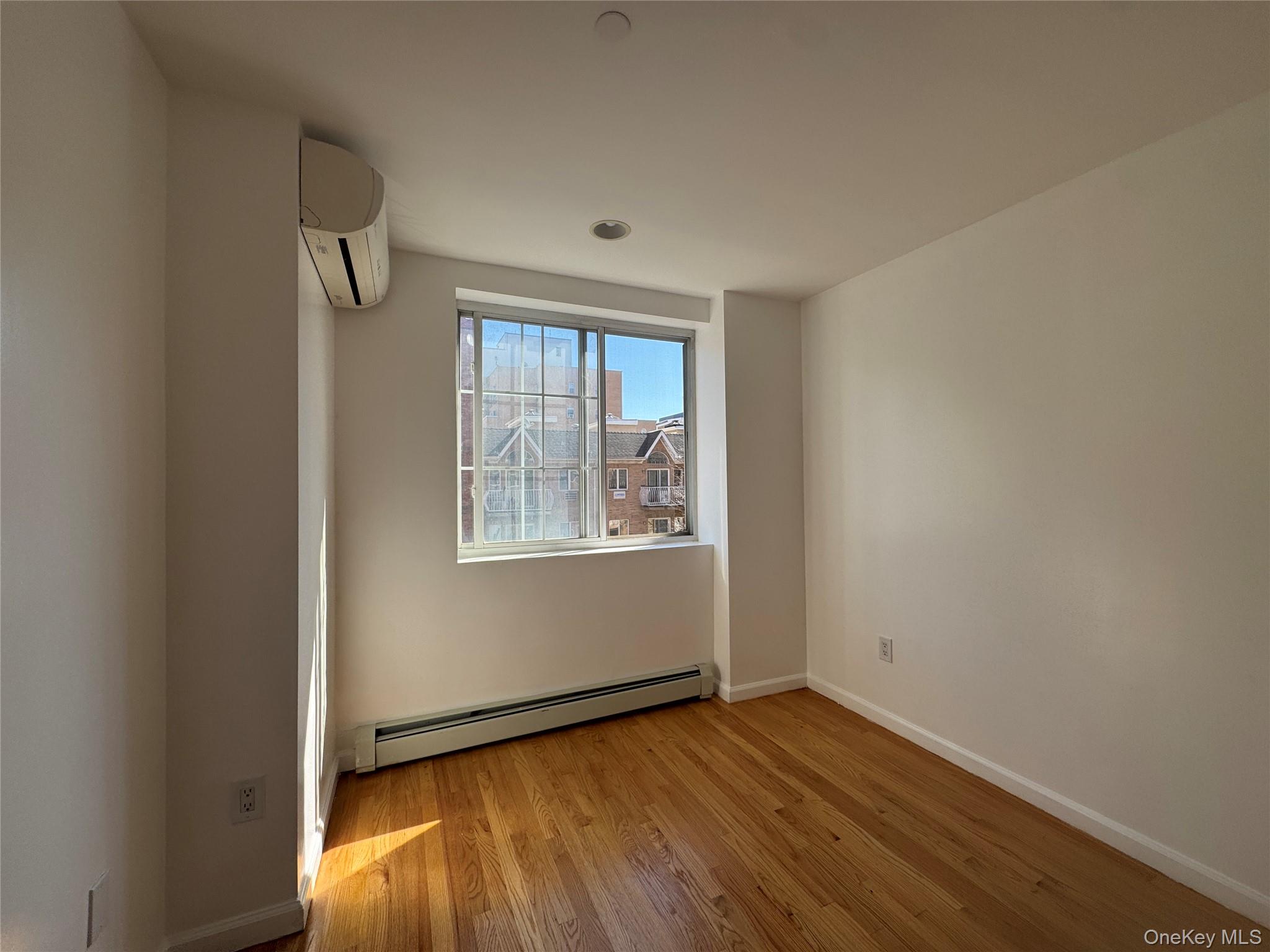 14105 Cherry Avenue 4d Property Photo 4