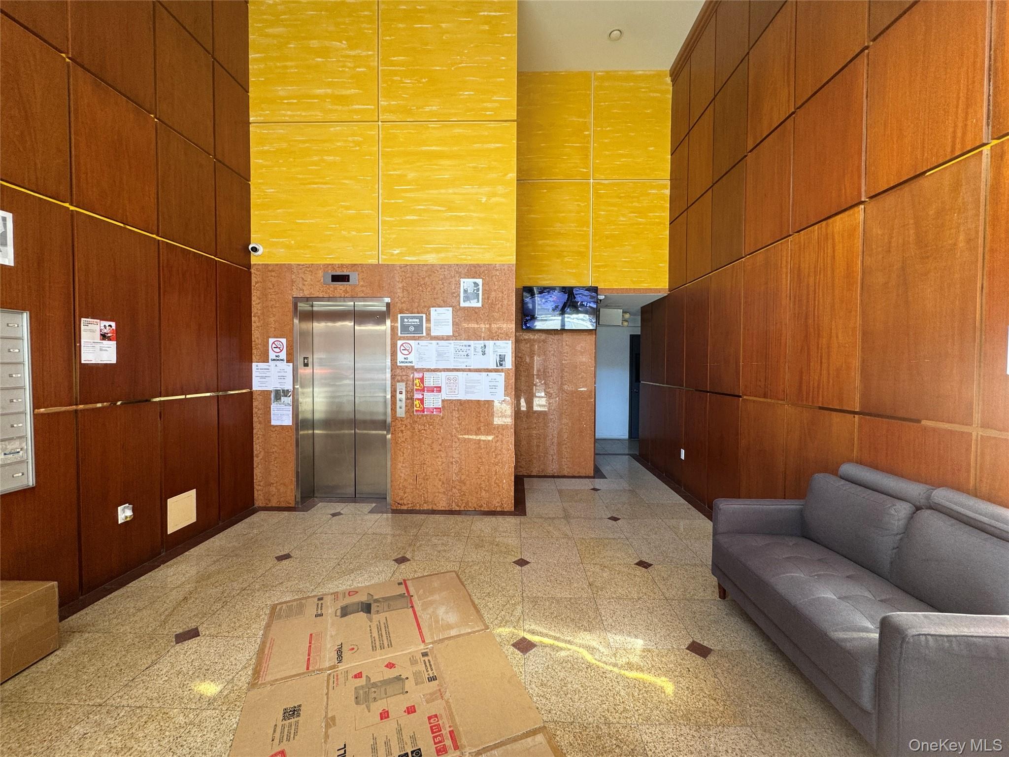 14105 Cherry Avenue 4d Property Photo 10