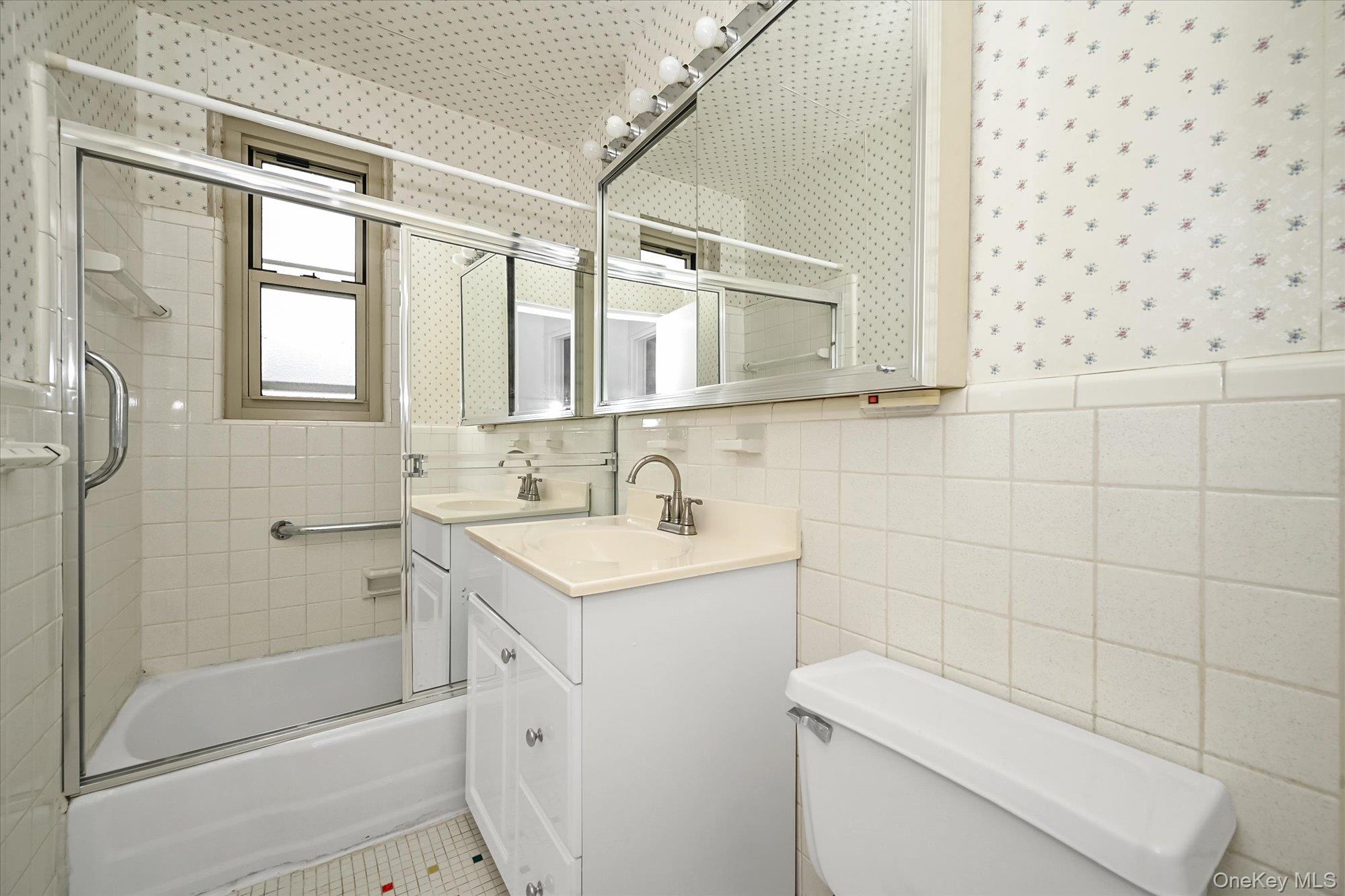 23-25 Bell Boulevard 6j Property Photo 10