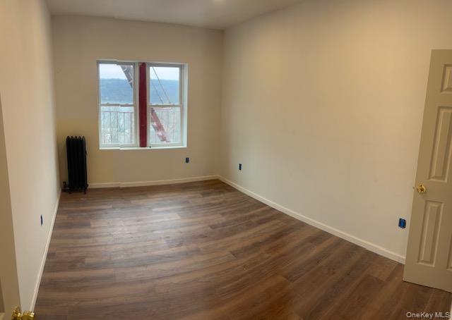 369 Warburton Avenue 2b Property Photo 5