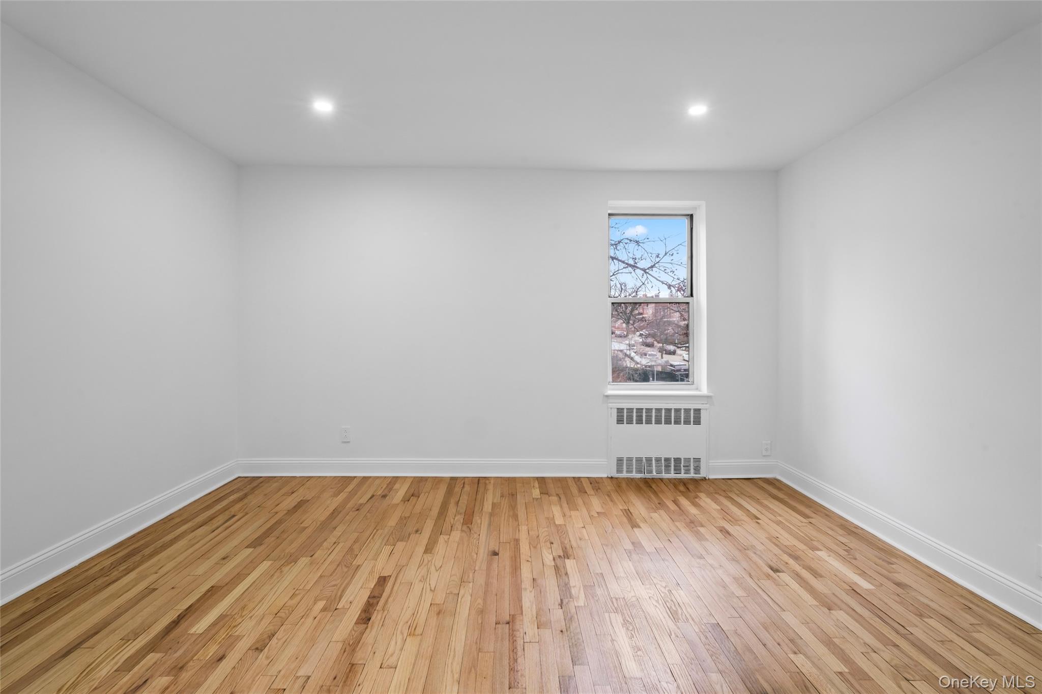 6535 Yellowstone Boulevard 2f Property Photo 2