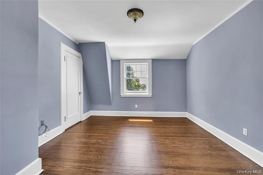 158 E Shore Road Property Photo 29