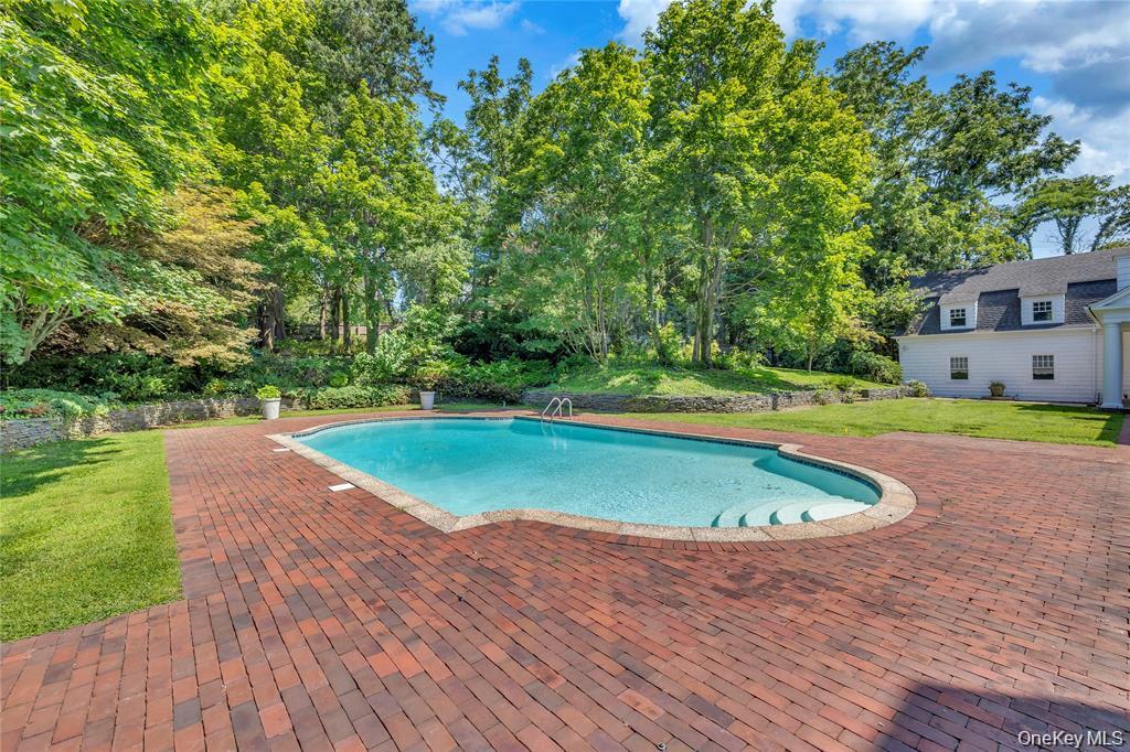 158 E Shore Road Property Photo 43