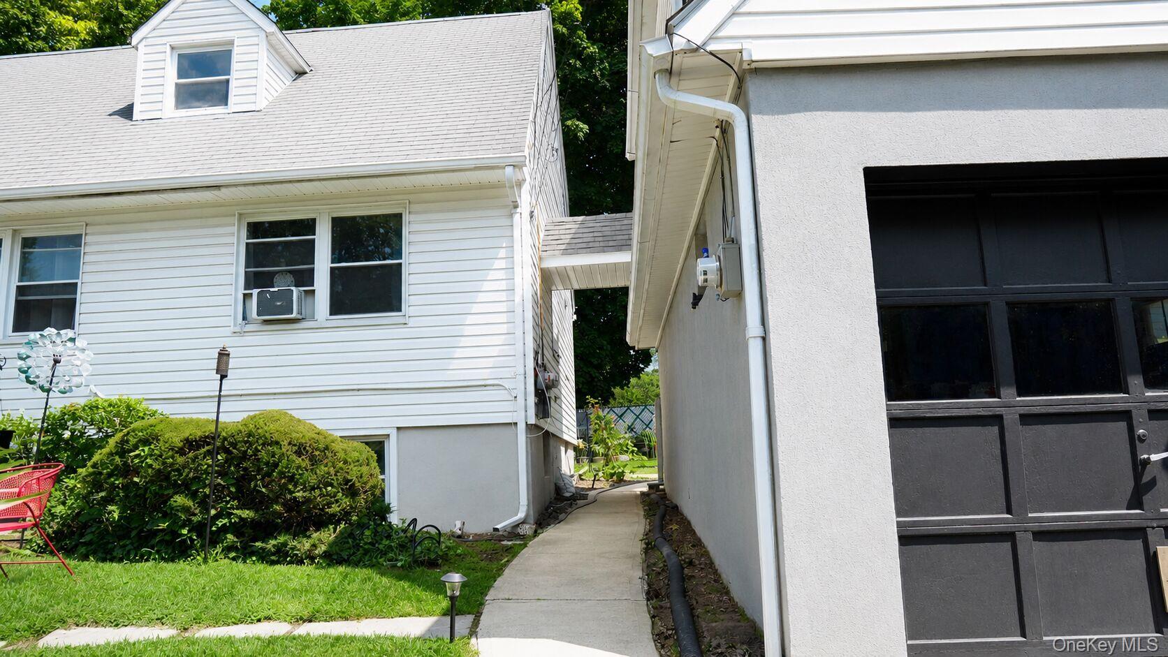 206 Winthrop Avenue 2 Property Photo 3