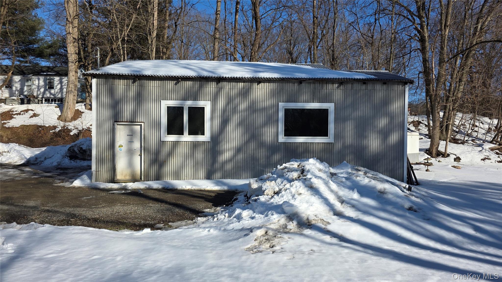 60 E Market Street Property Photo 29