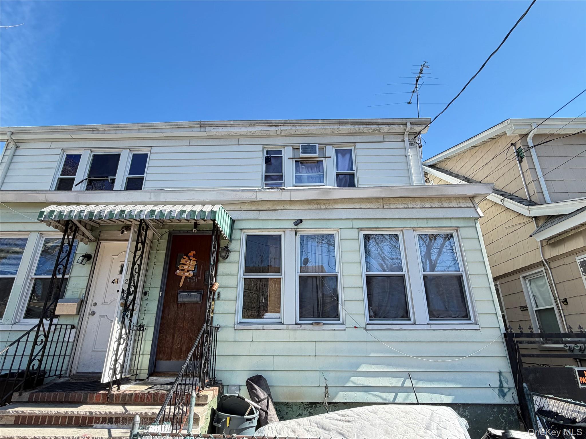 41-31 95th Street Property Photo 2