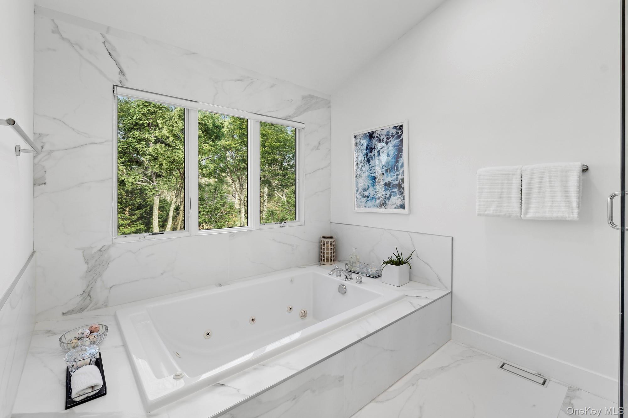 5 Cowhill Lane Property Photo 8