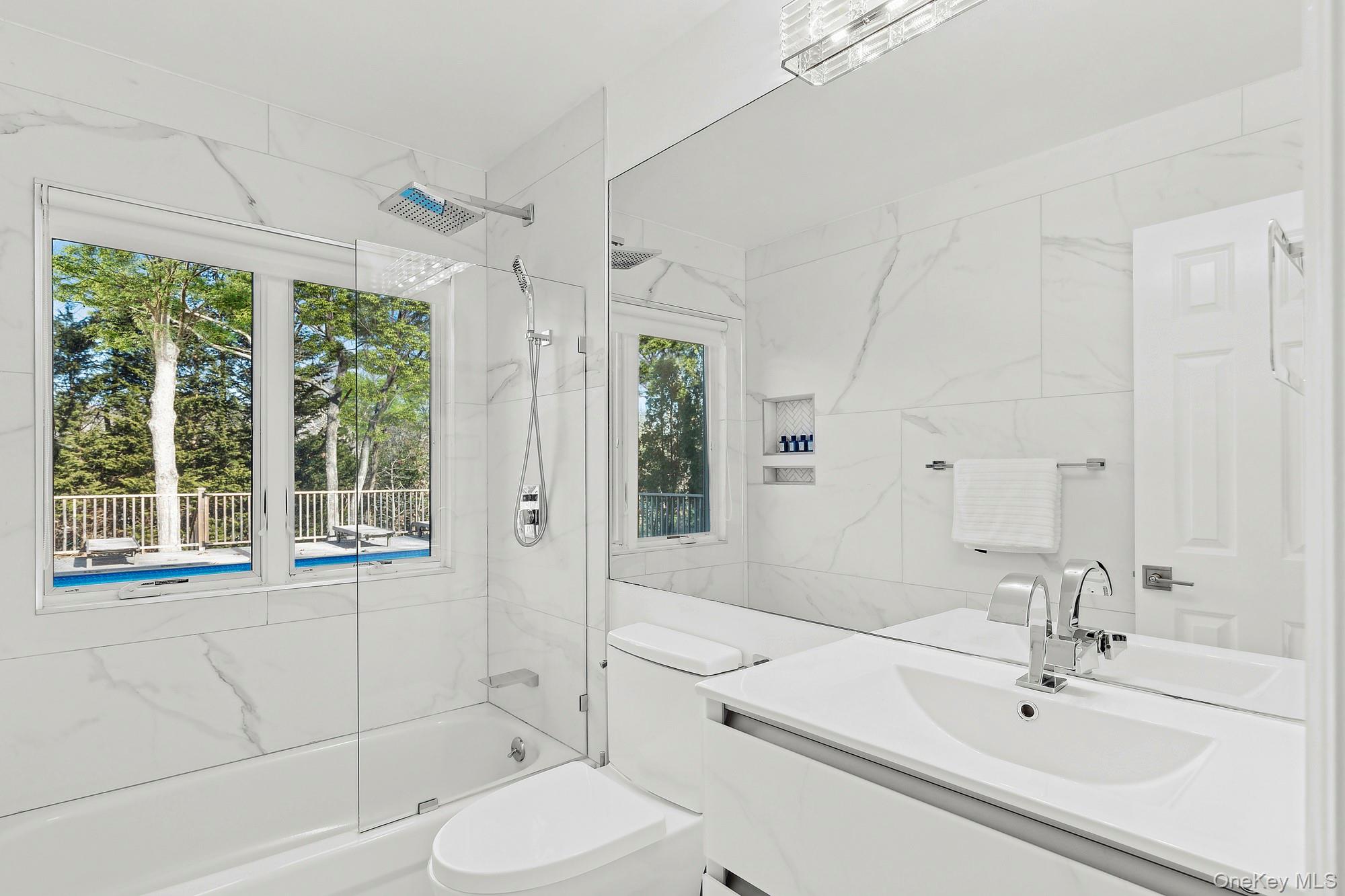 5 Cowhill Lane Property Photo 12