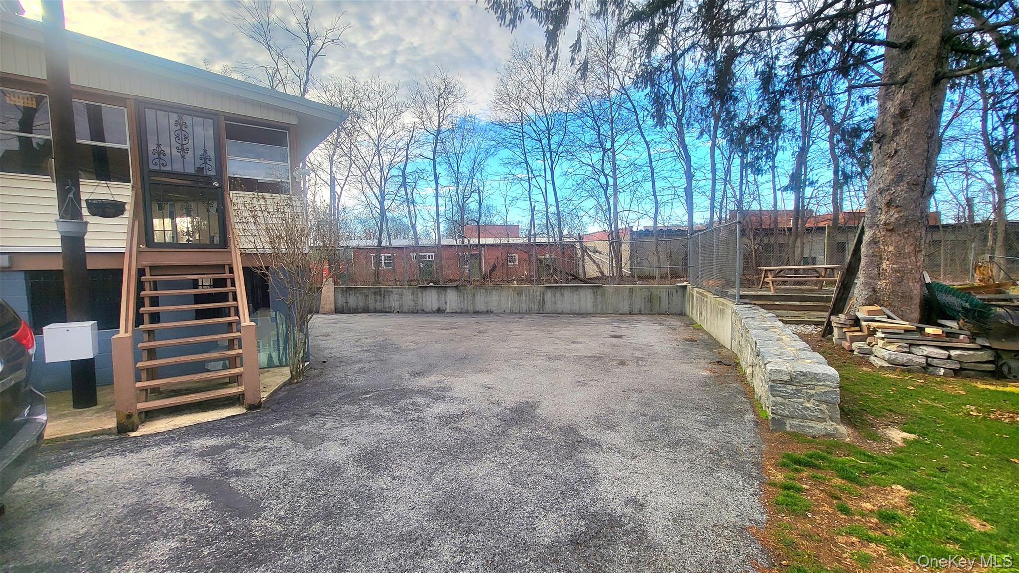 1 Lawrence Road Property Photo 29